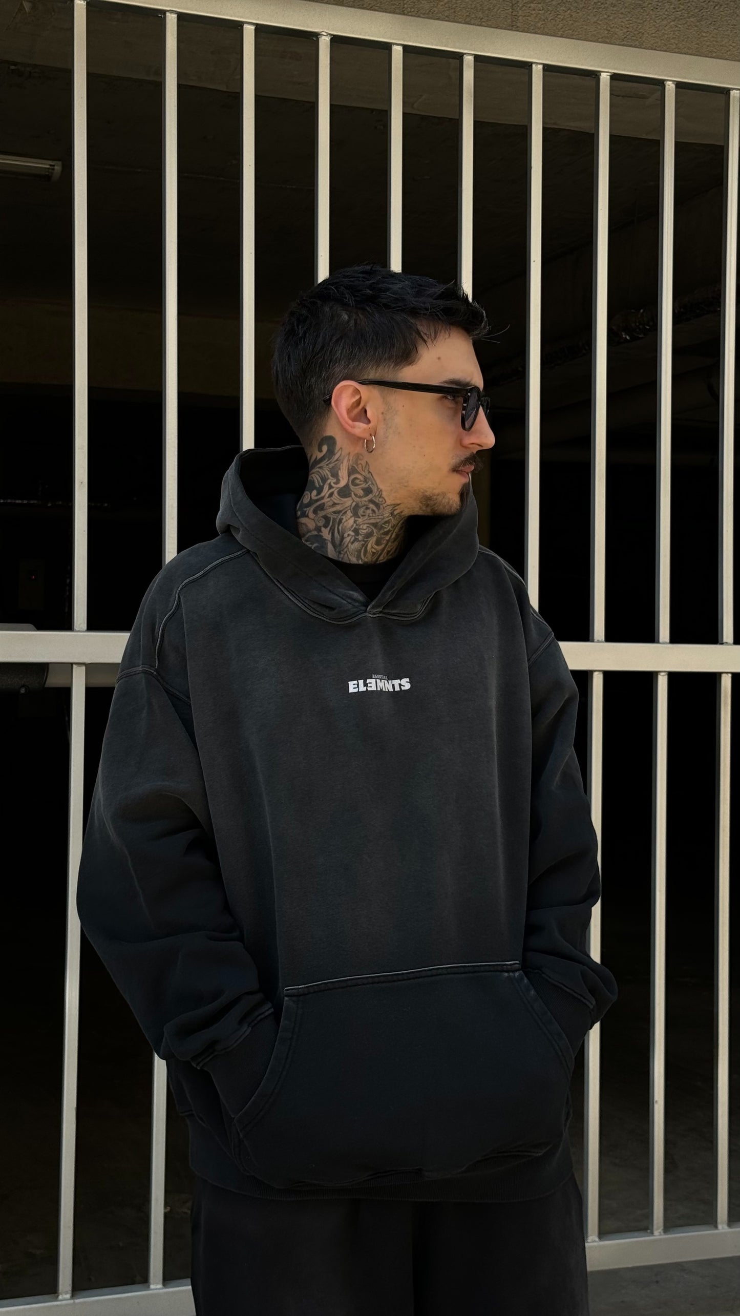 ESSNTIAL ELEMNTS Unisex 400G Faded Wash Hoodie