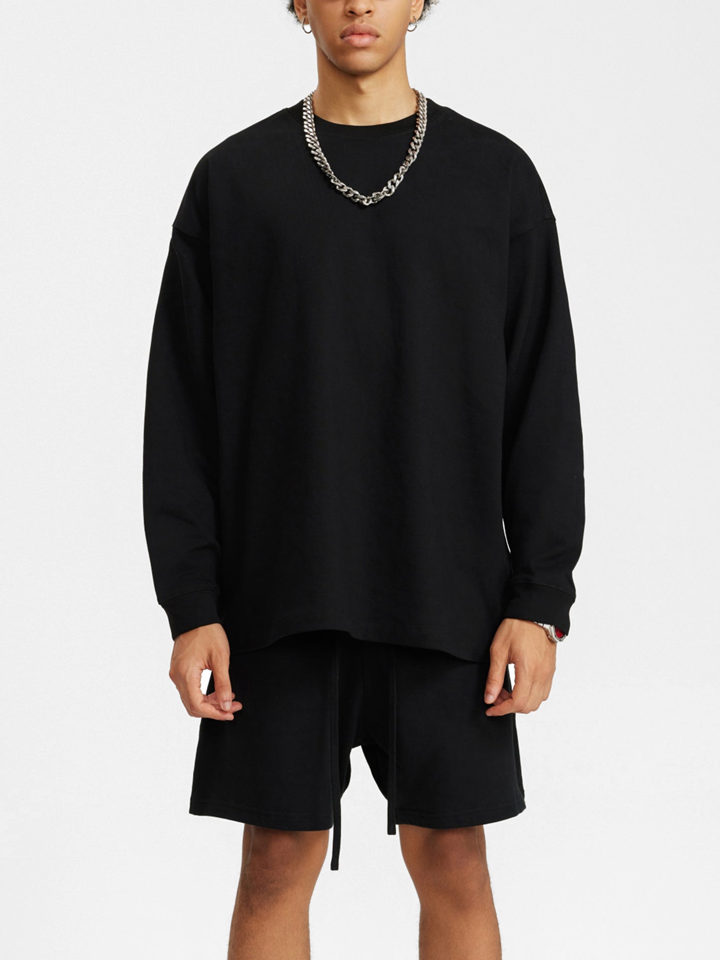 tee,shirt,long sleeve,fashion,streetwear,unisex,essentials