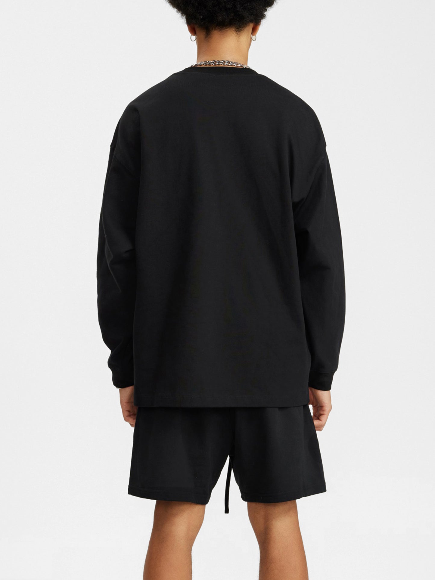 tee,shirt,long sleeve,fashion,streetwear,unisex,essentials