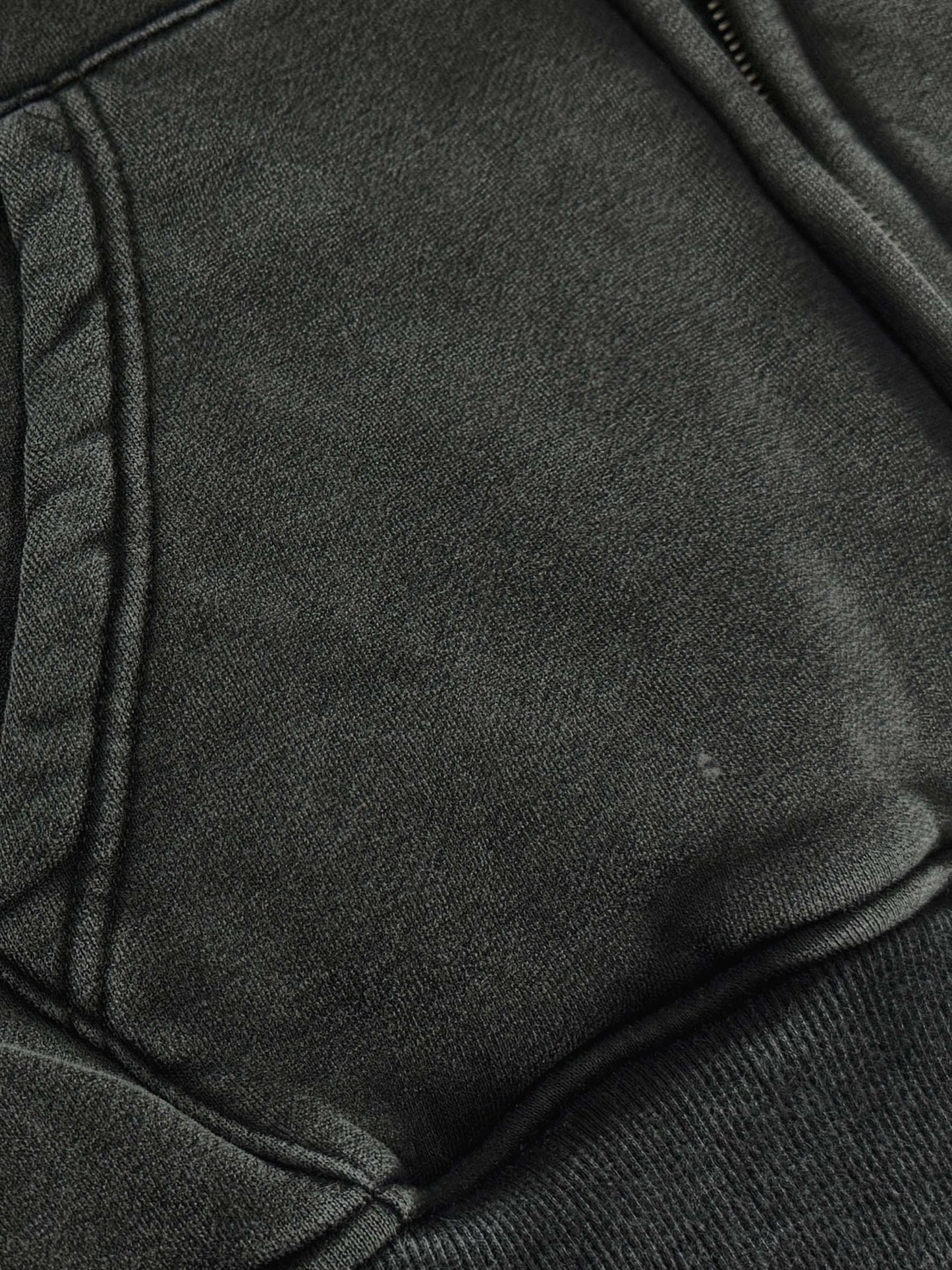 hoodie,essential,unisex,streetwear,fashion