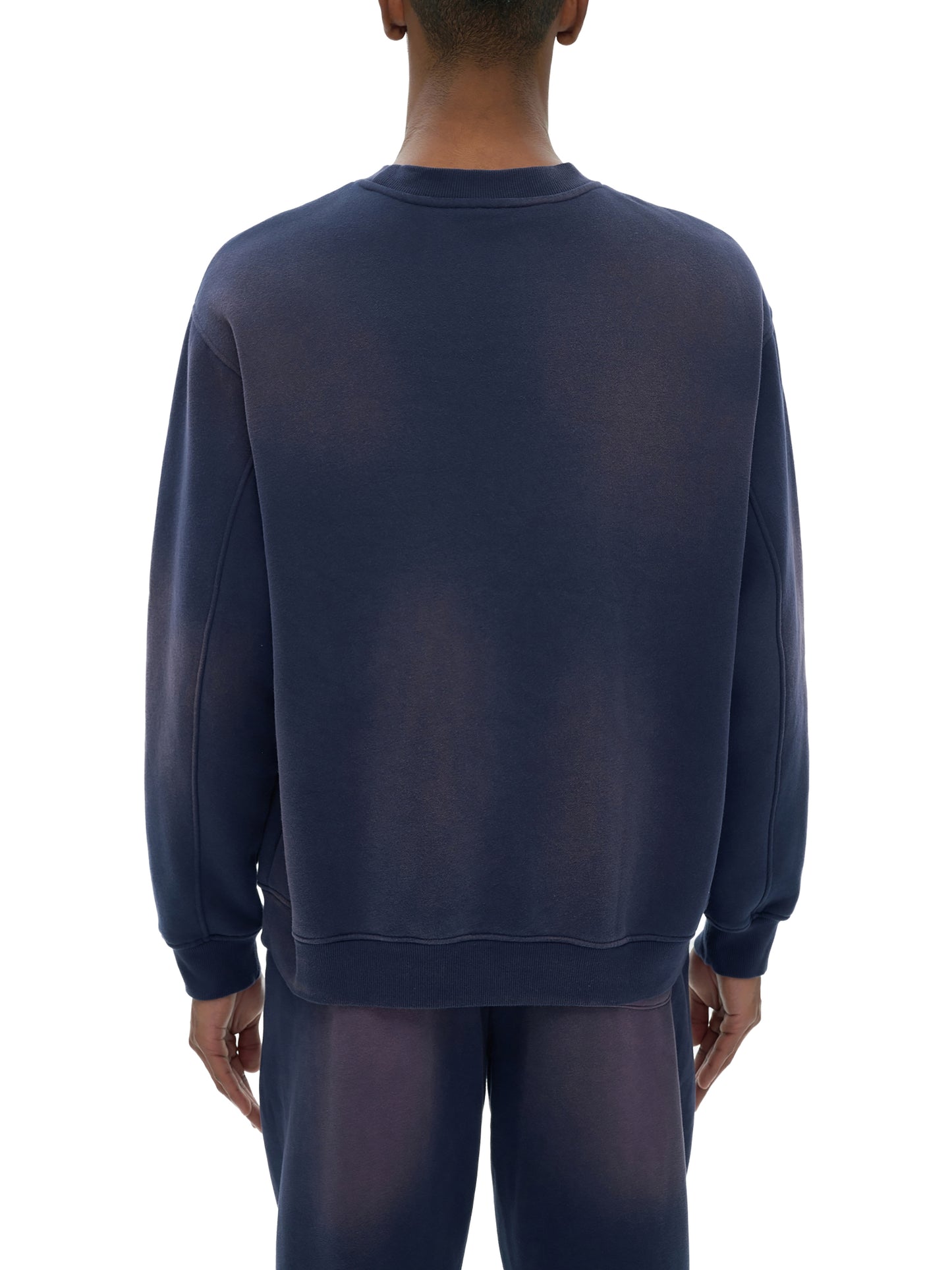 fashion,unisex,sweatshirt,streetwear,essentials