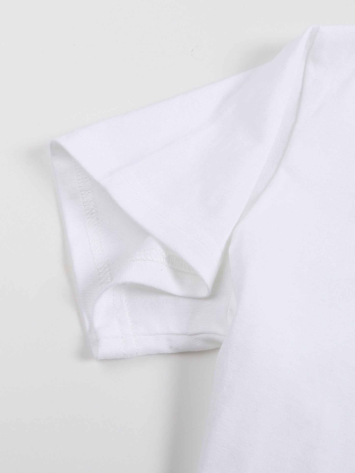 tee,shirt,women,fashion,streetwear,essential