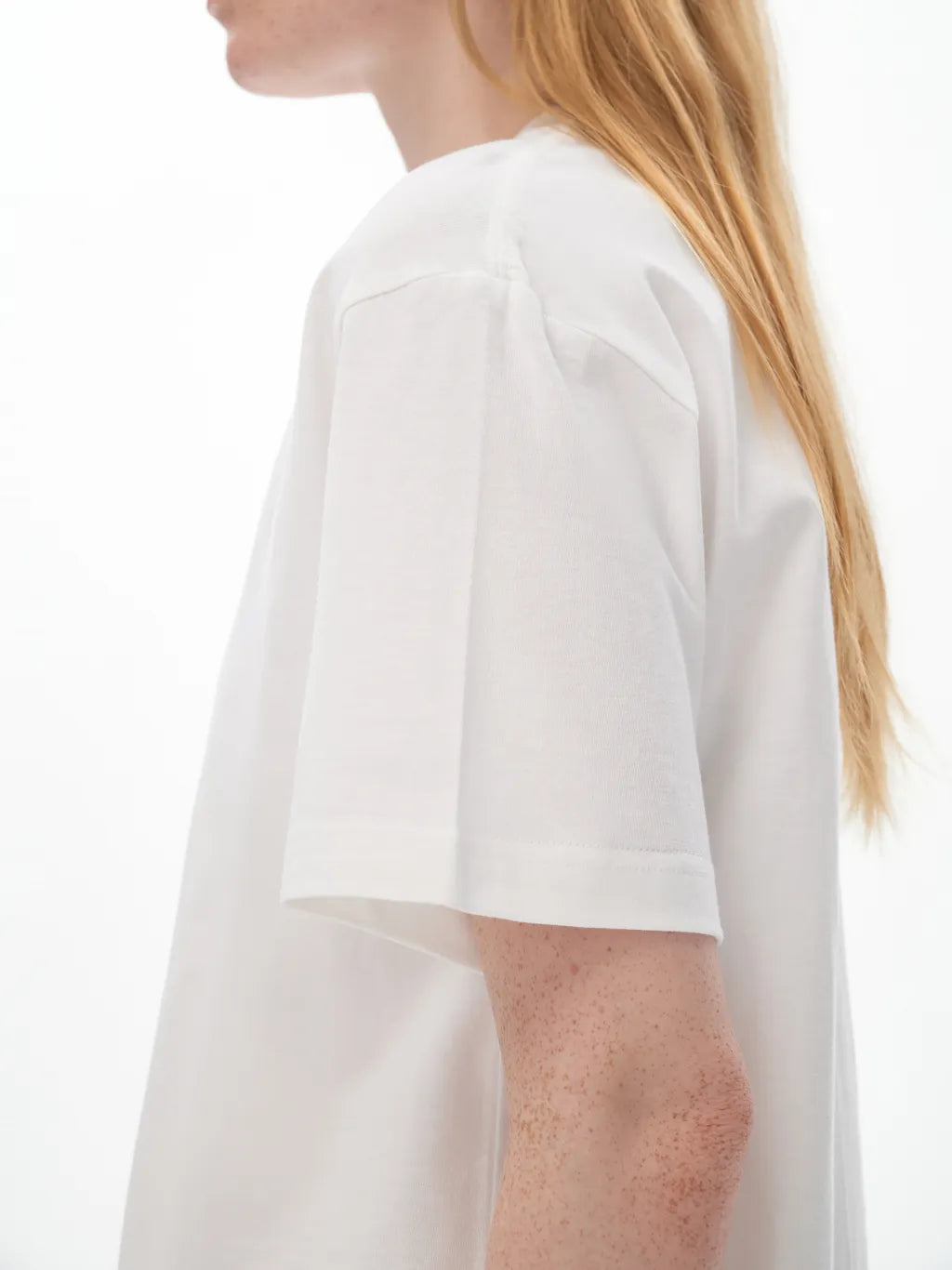 ESSNTIAL ELEMNTS Unisex Light Classic Tee - Essntial Elemnts