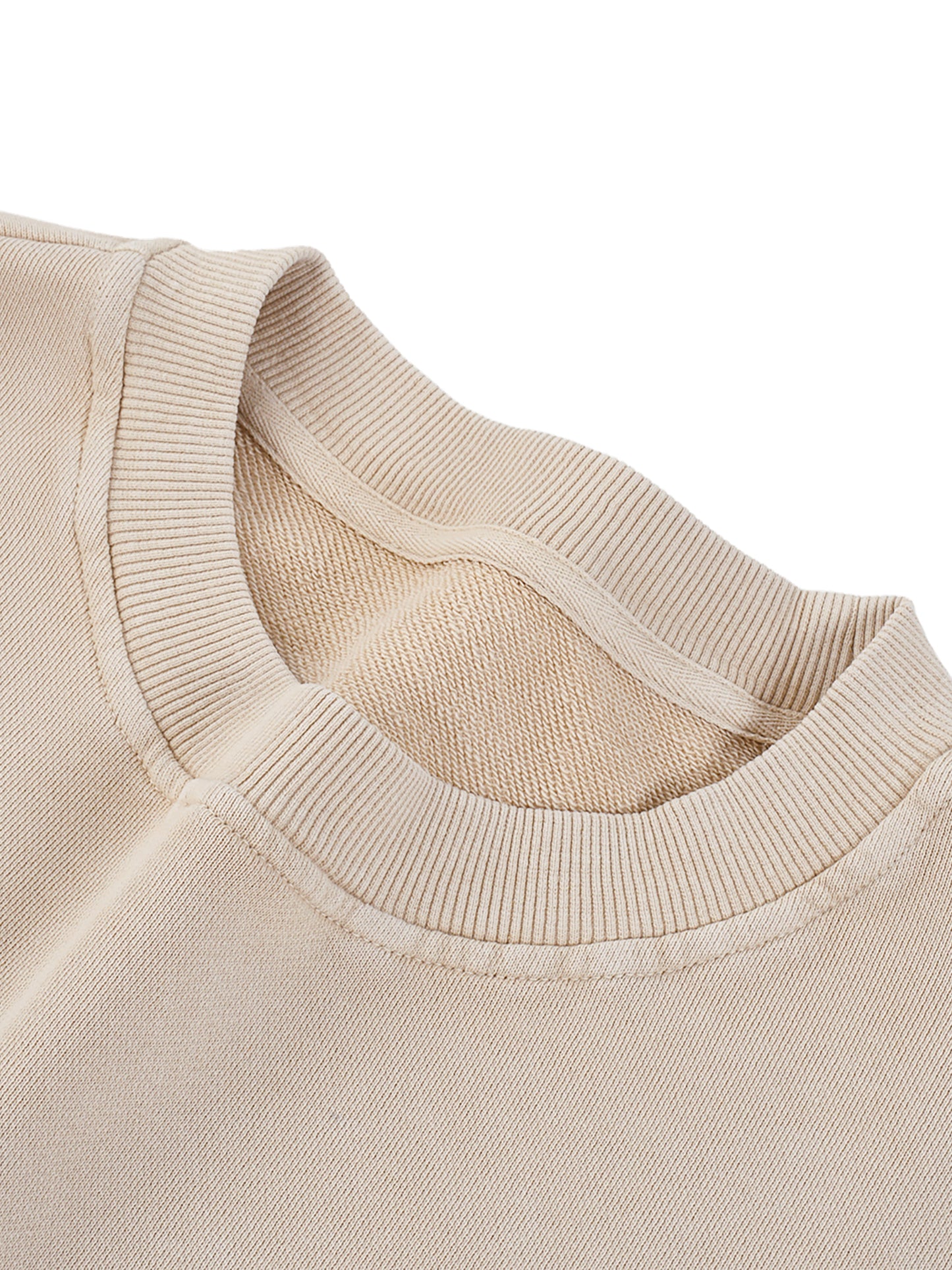 sweatshirt,fashion,unisex,essentials,streetwear