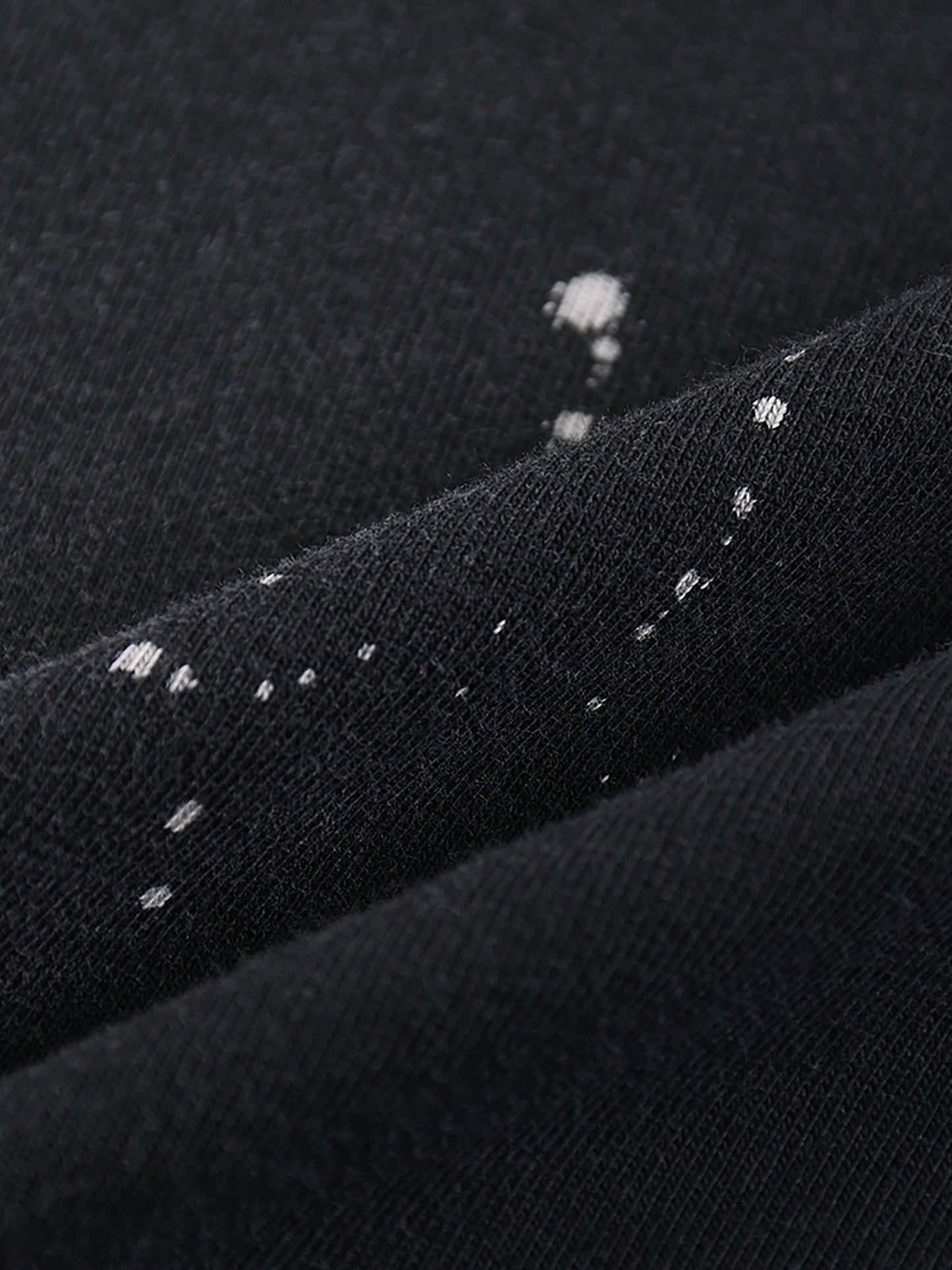 tee,fashion,streetwear,essentials,unisex