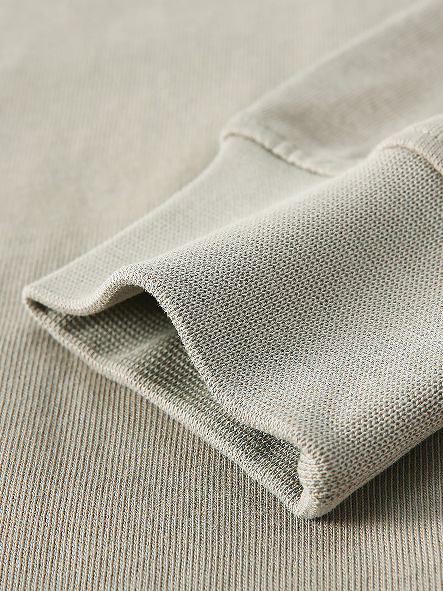 sweatshirt,fashion,streetwear,unisex,essentials
