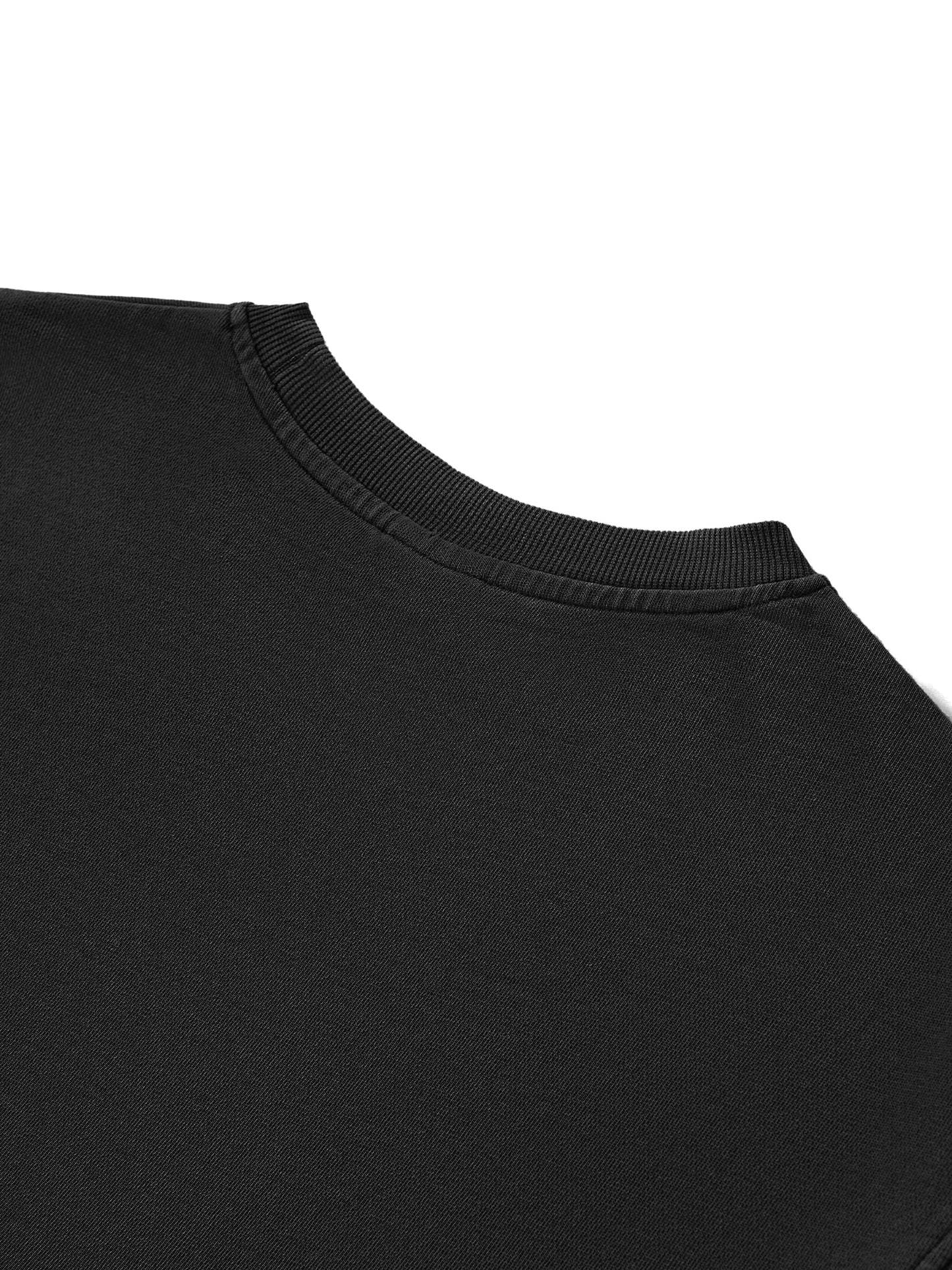 cropped,crop top,tee,shirt,fashion,streetwear,essentials,unisex
