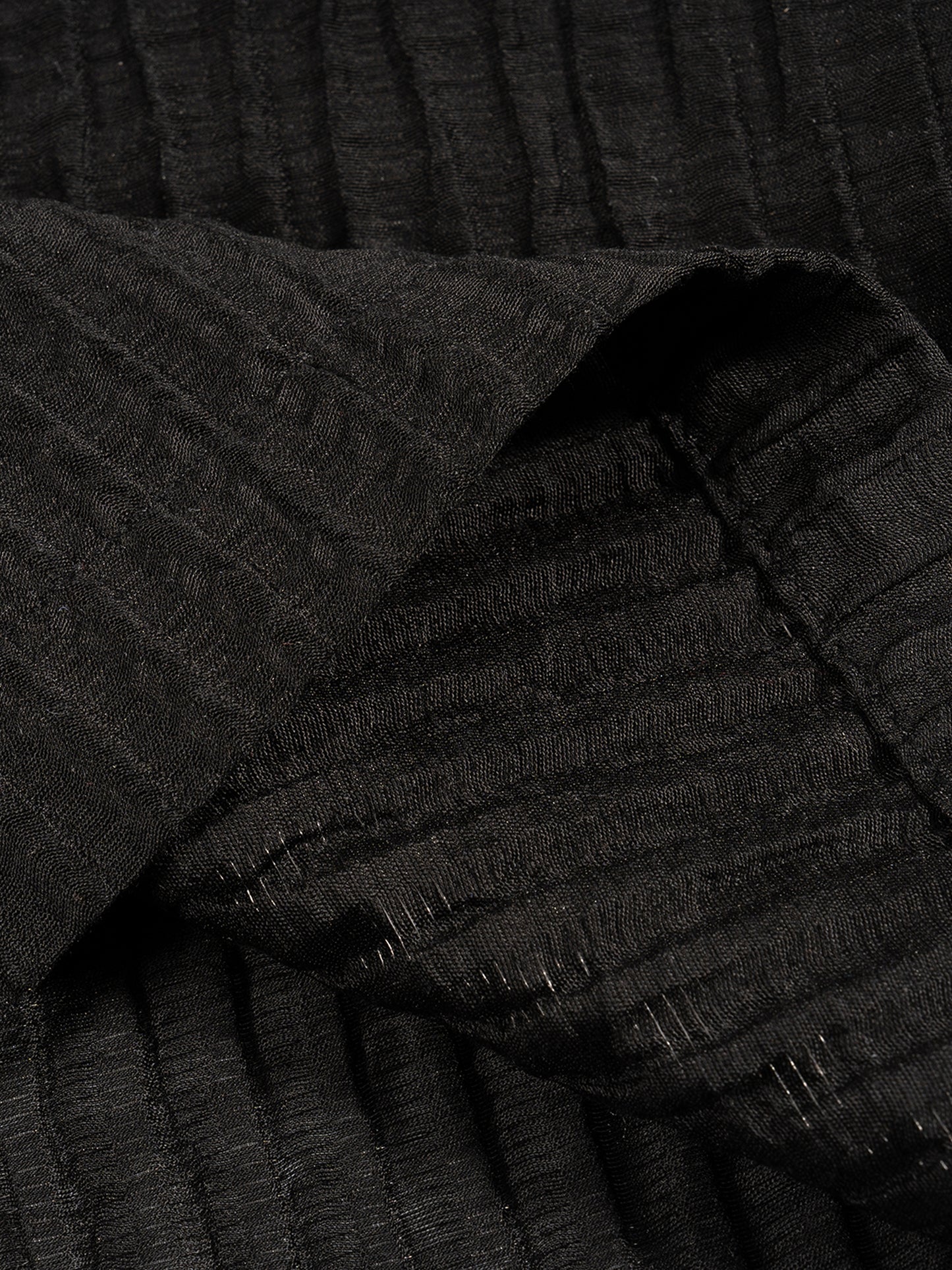 shirt,fashion,streetwear,essentials,unisex