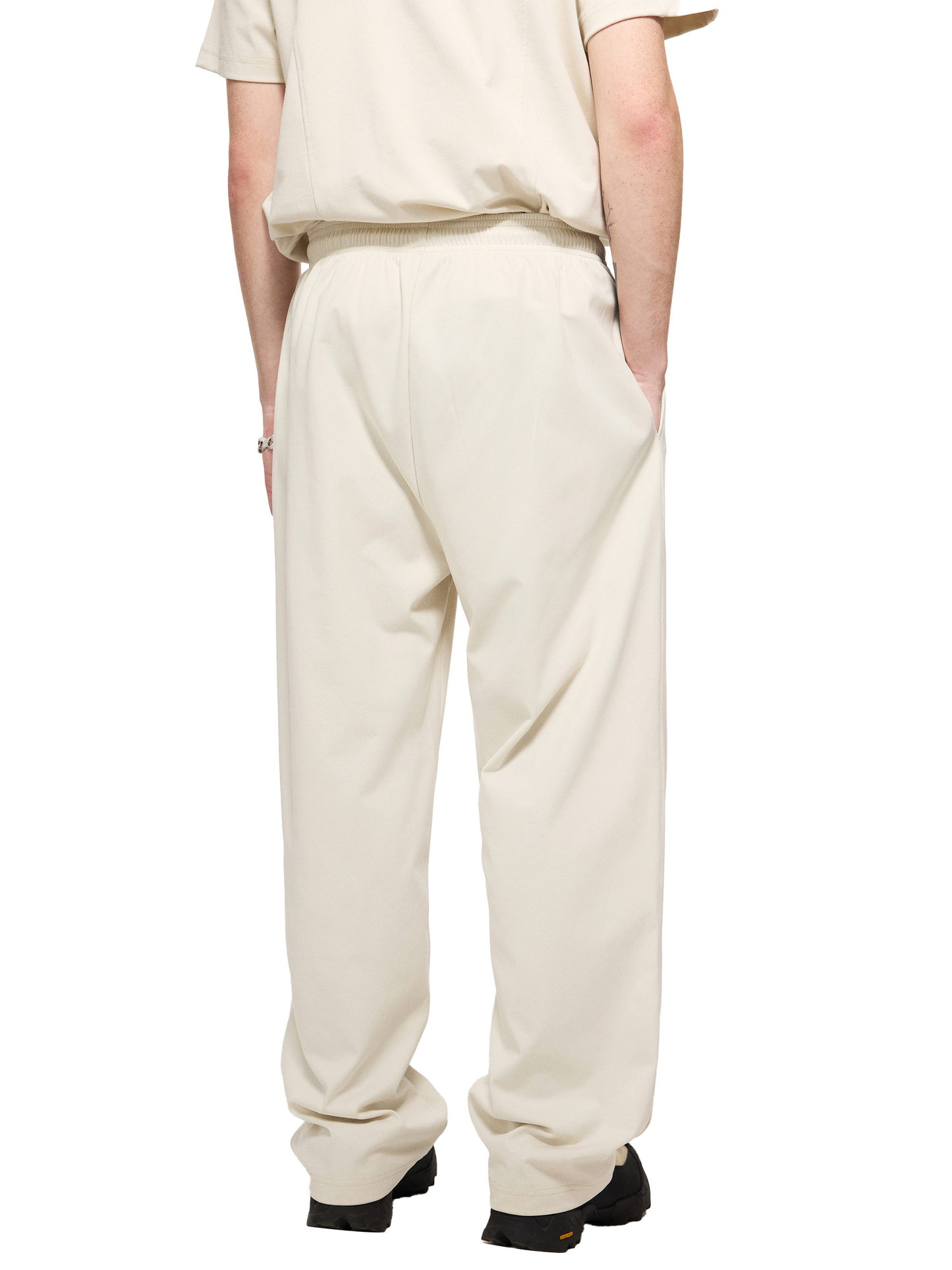 pants,essentials,streetwear,fashion,unisex