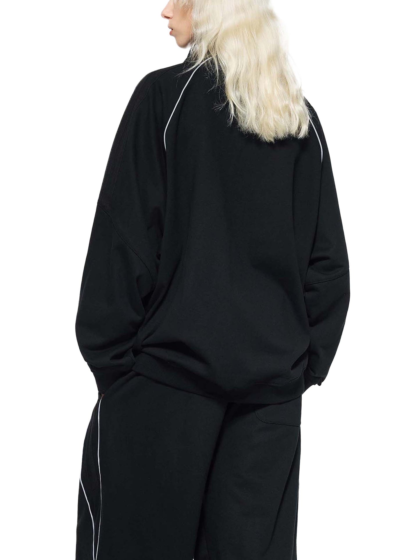 jacket,fashion,unisex,essentials,streetwear,eepioneers,essntialelemnts