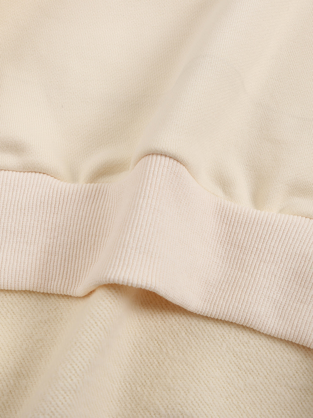 swetashirt,fashion,unisex,pullover,essentials