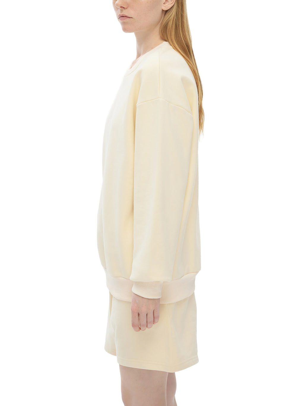 fashion,streetwear,unisex,sweatshirt,pullover,essentials