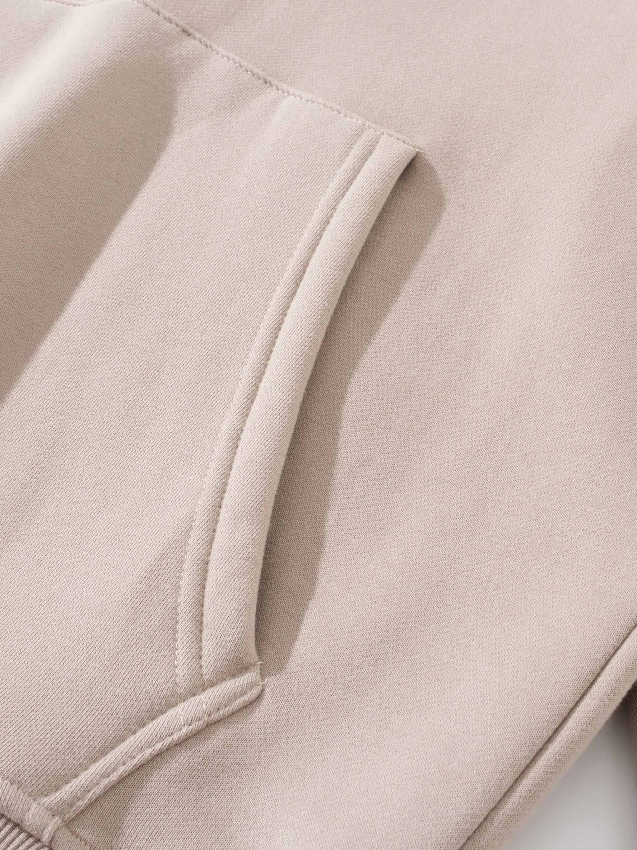 hoodie,fashion,streetwear,unisex,essentials,ootd