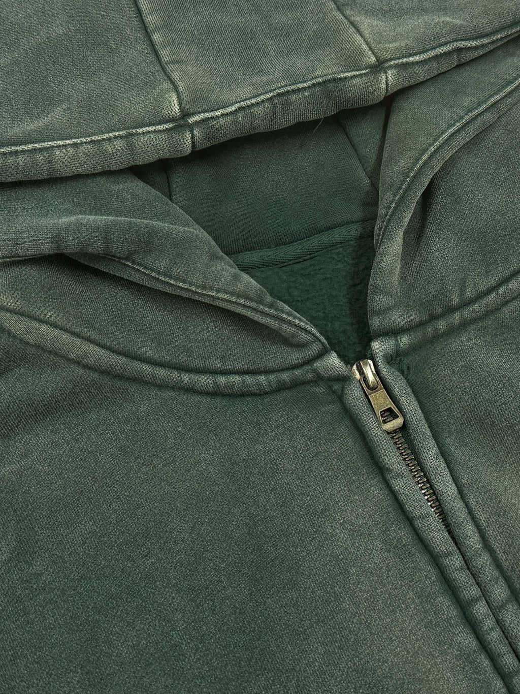 hoodie,essential,unisex,streetwear,fashion