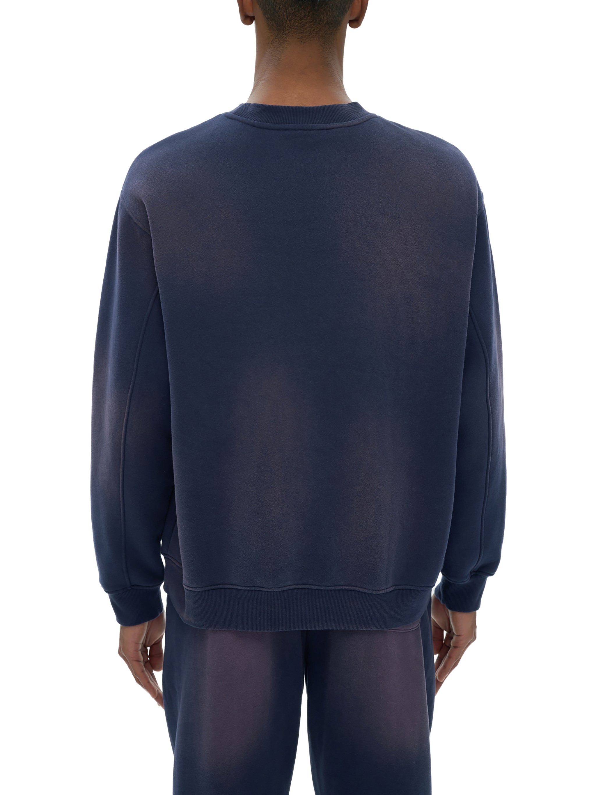fashion,unisex,sweatshirt,streetwear,essentials