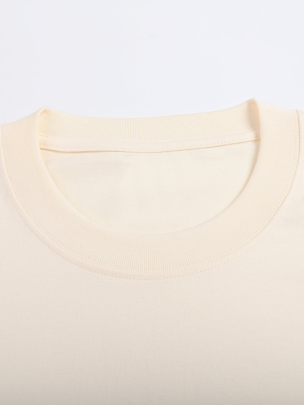 shirt,fashion,tee,essentials,streetwear,unisex,ootd