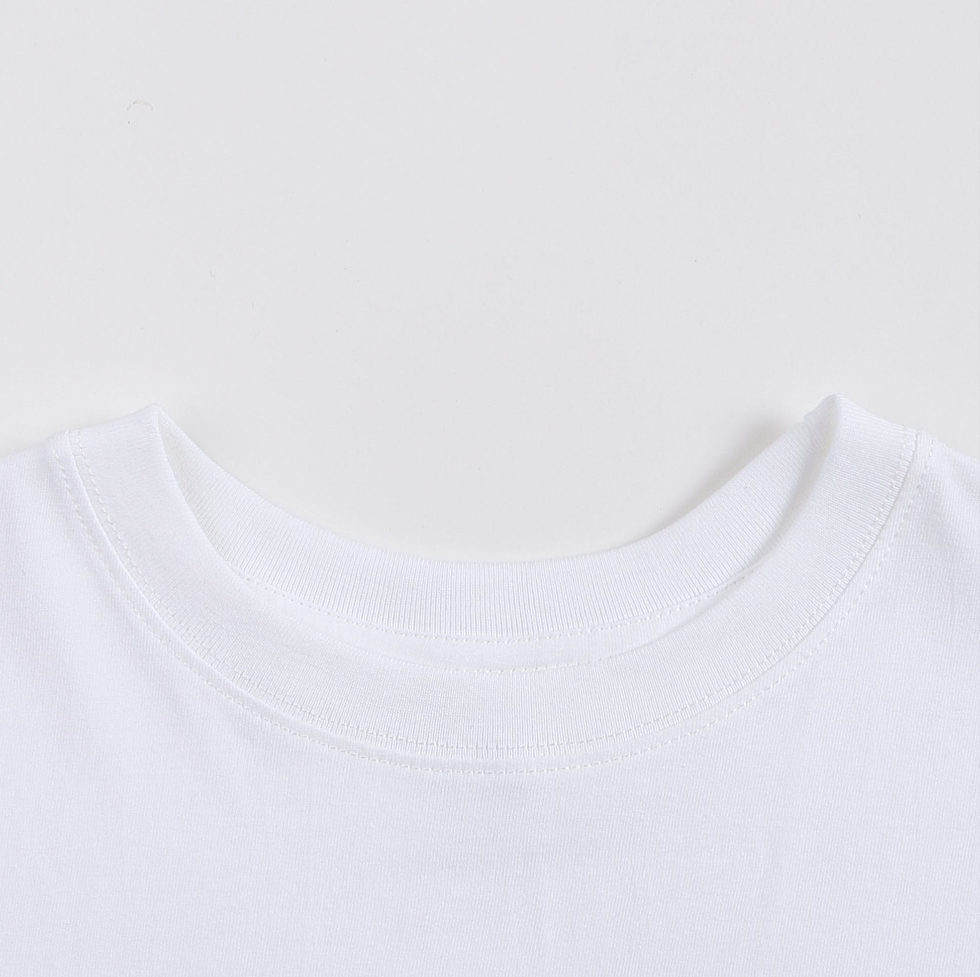 tee,crop,fashion,streetwear,essentials,women