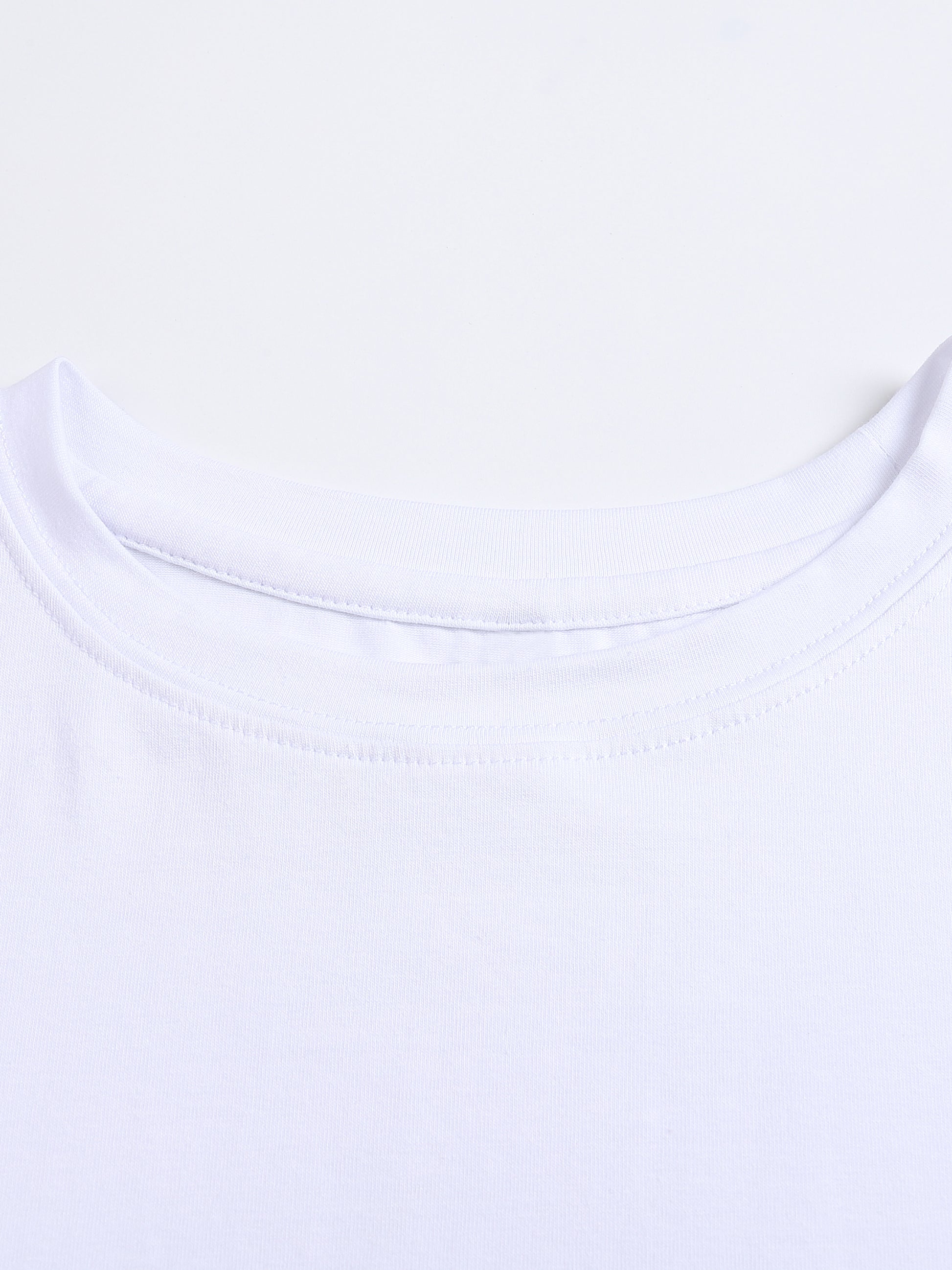 tee,crop,women,fashion,streetwear,essentials