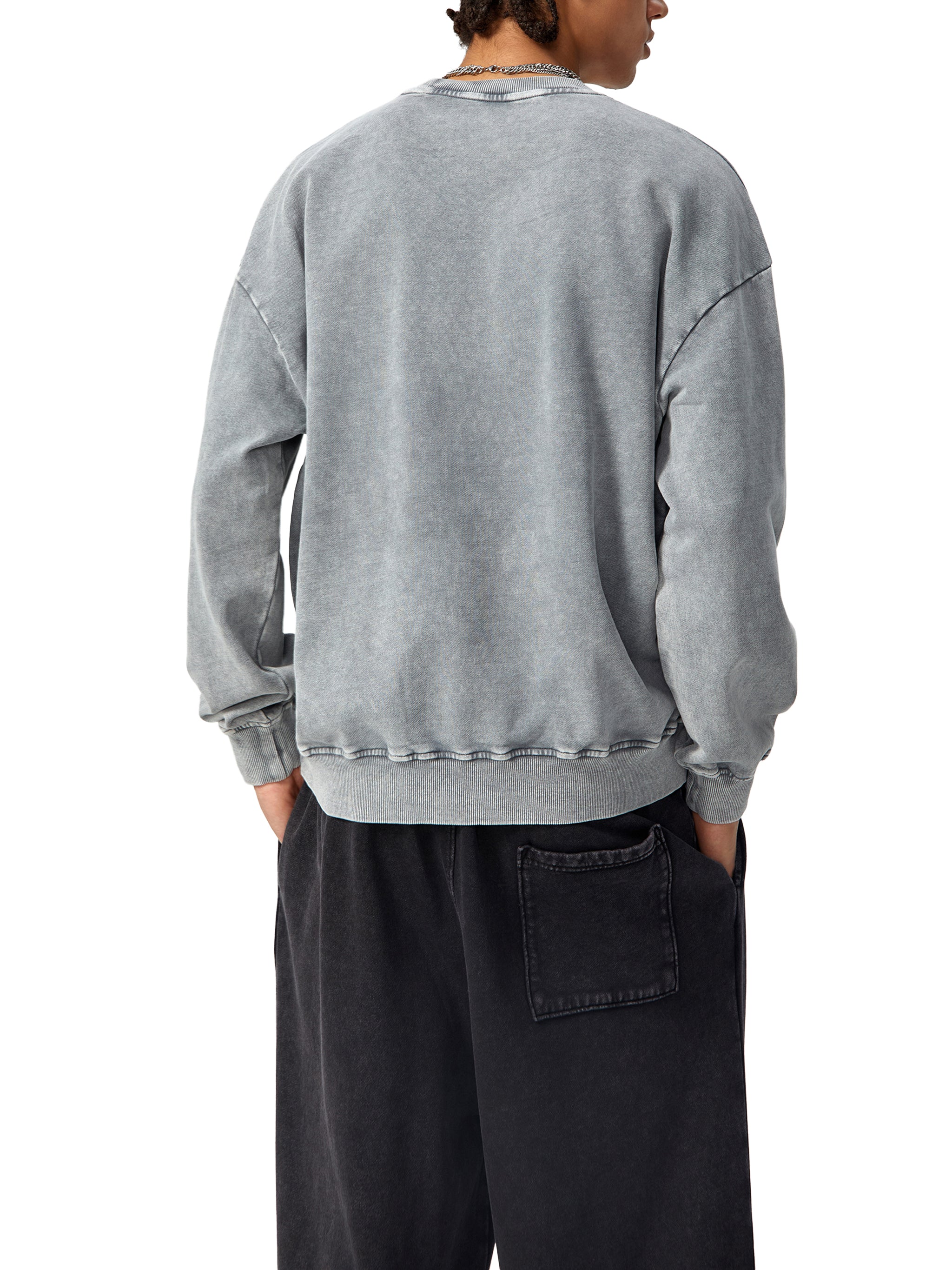 sweatshirt,fashion,unisex,essentials