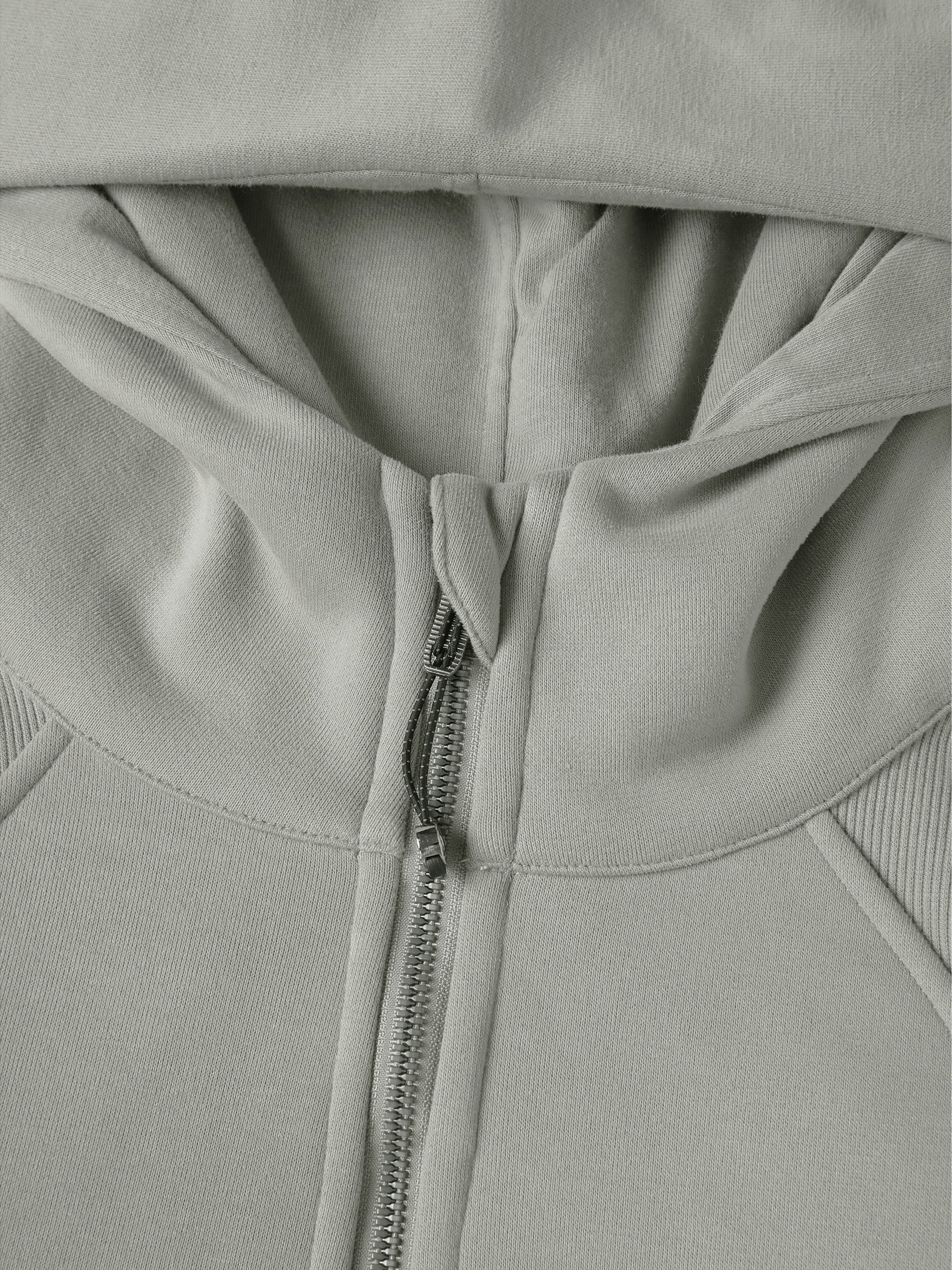 hoodie,fashion,essentials,streetwear,women
