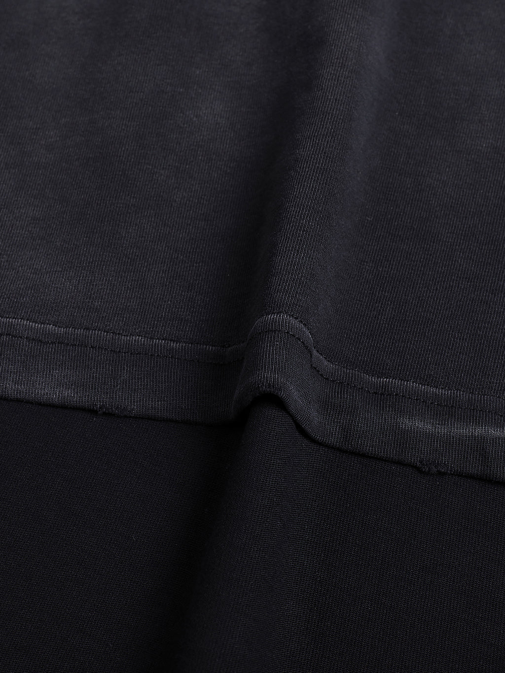 tee,fashion,streetwear,unisex,essentials,shirt
