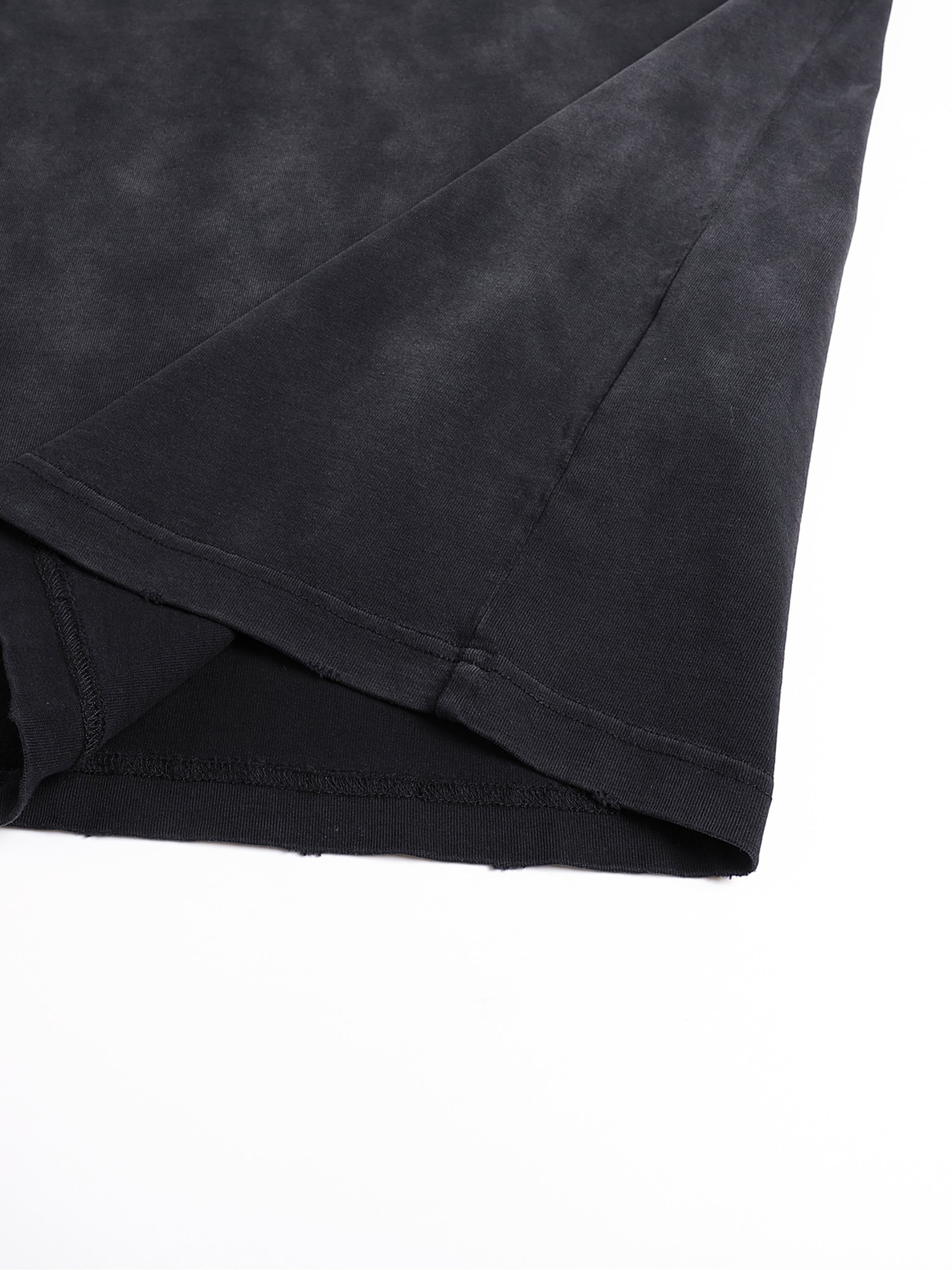tee,fashion,streetwear,unisex,essentials,shirt
