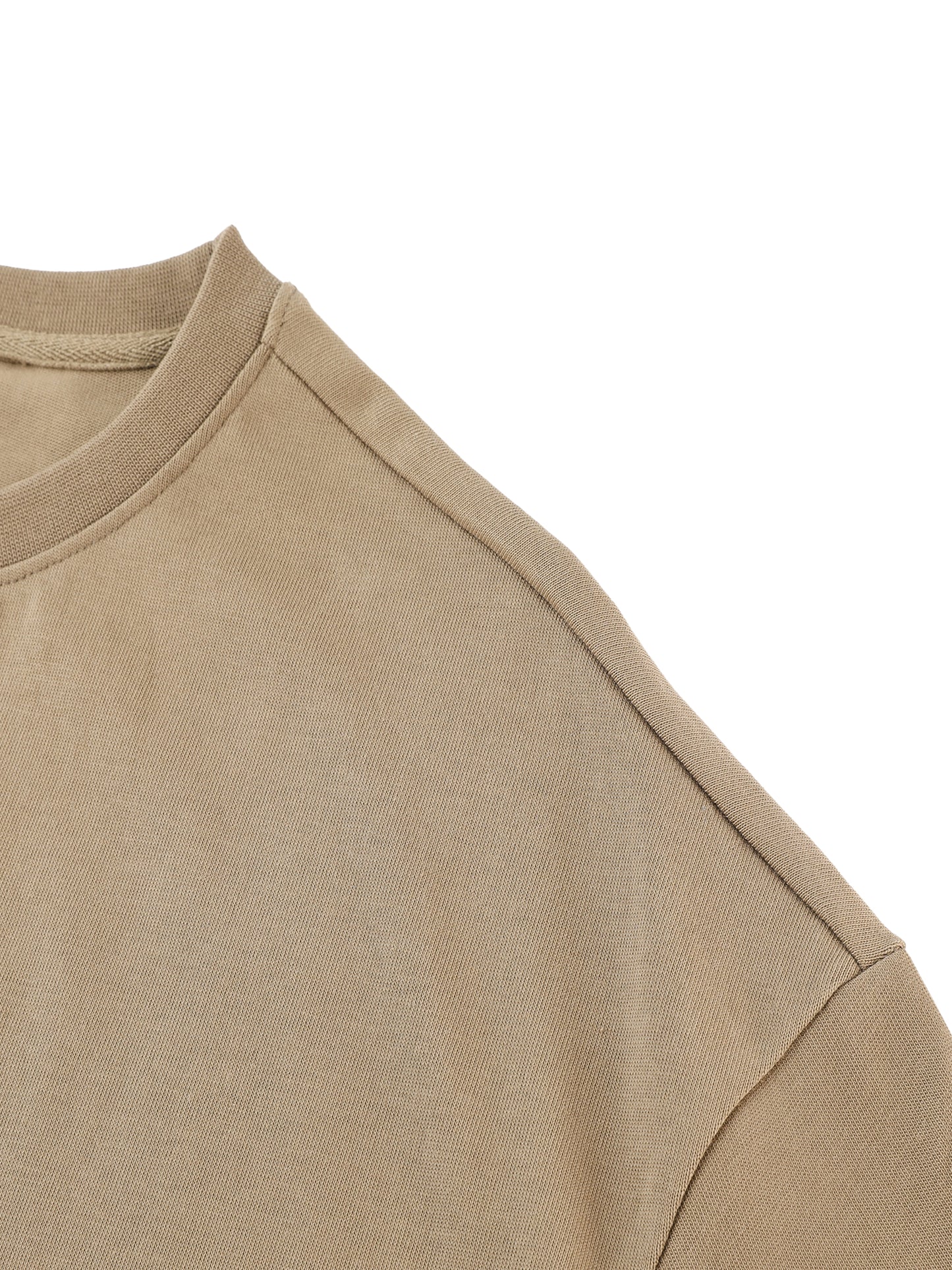 fashion,streetwear,tee,shirt,essentials,unisex
