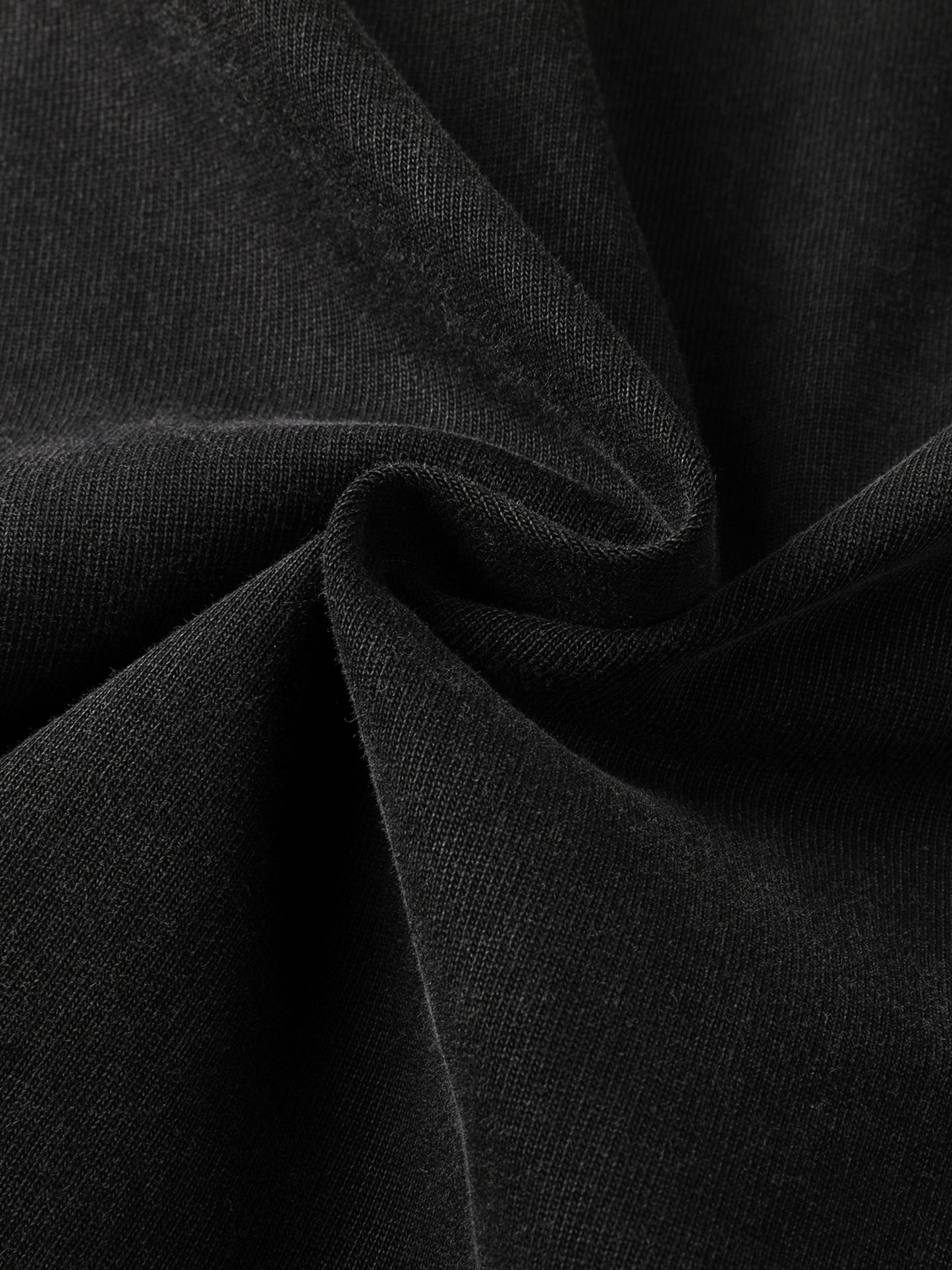 tee,fashion,streetwear,essentials,unisex,shirt