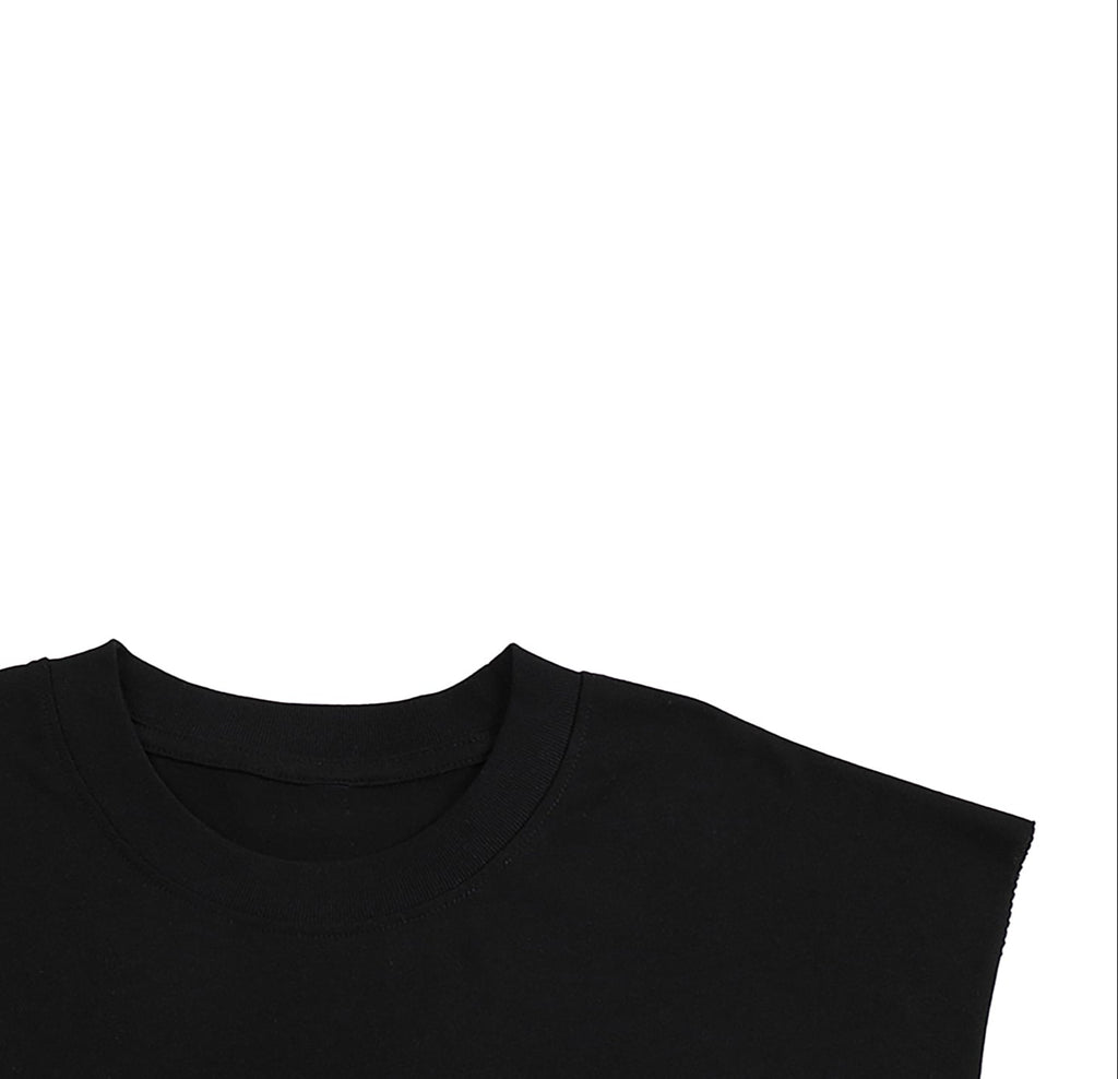 shirt,tee,fashion,streetwear,essentials,unisex