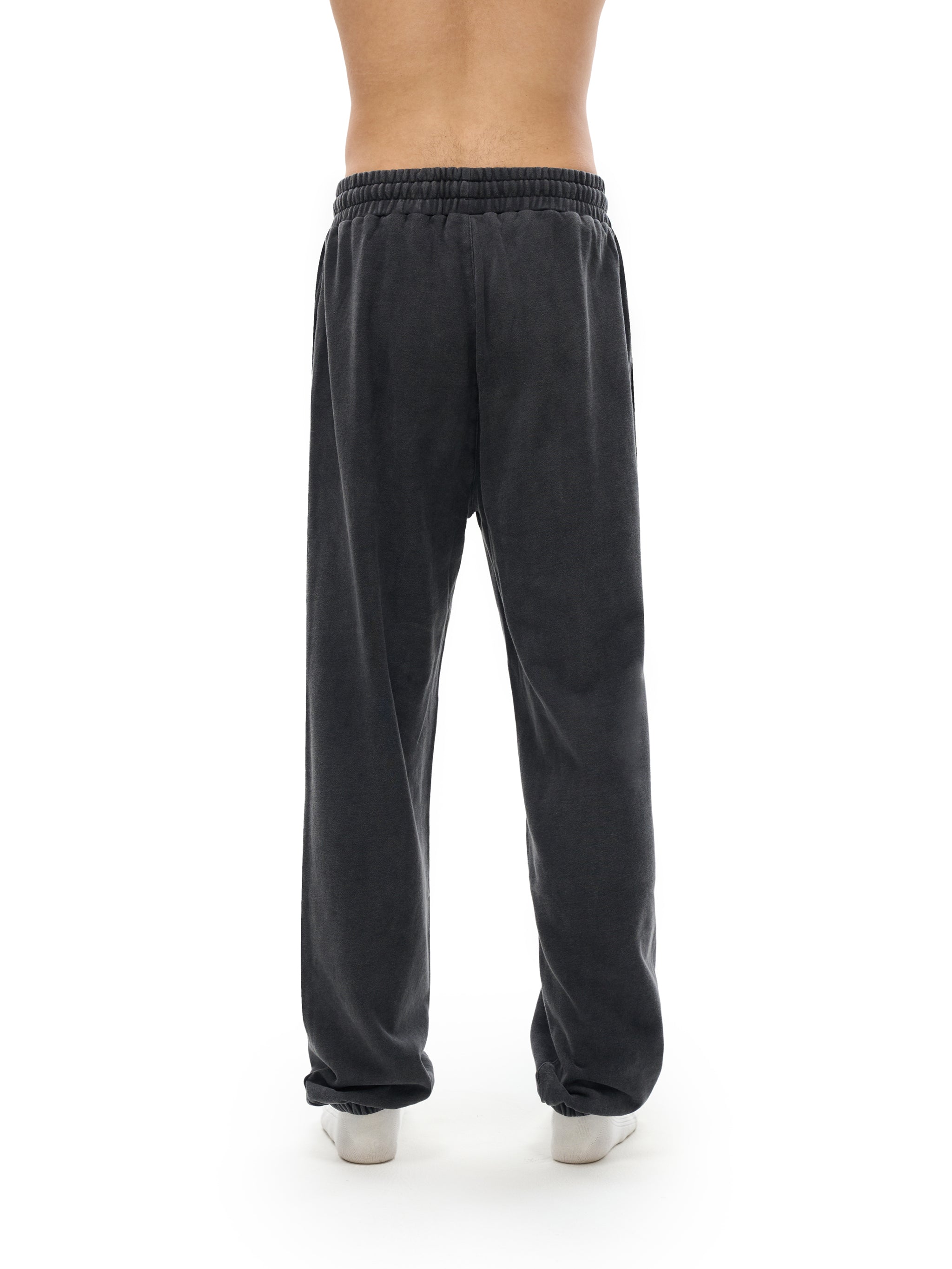 fashion,pants,sweatpants,unisex,streetwear,essentials