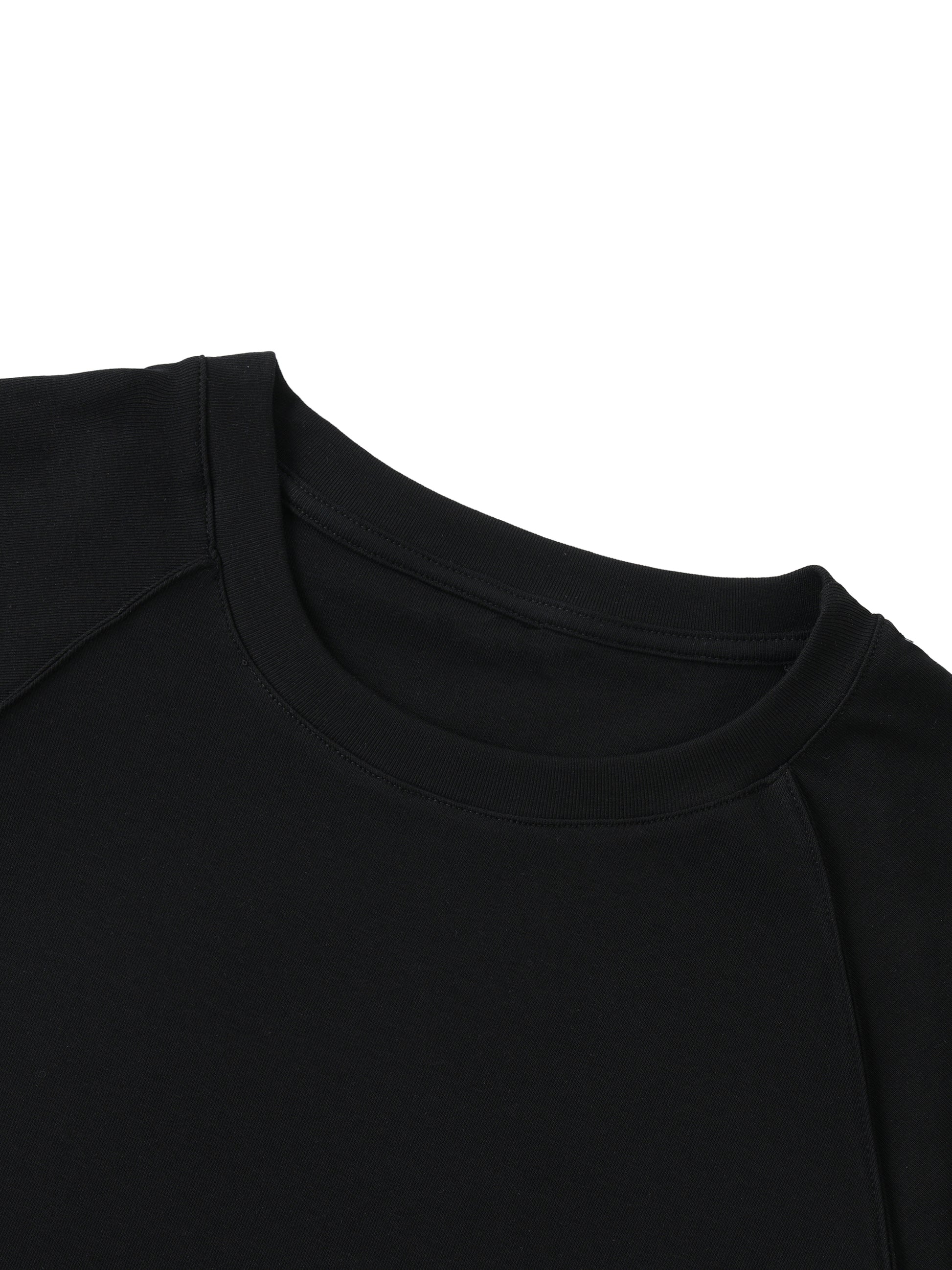 shirt,tee,fashion,streetwear,essentials,women