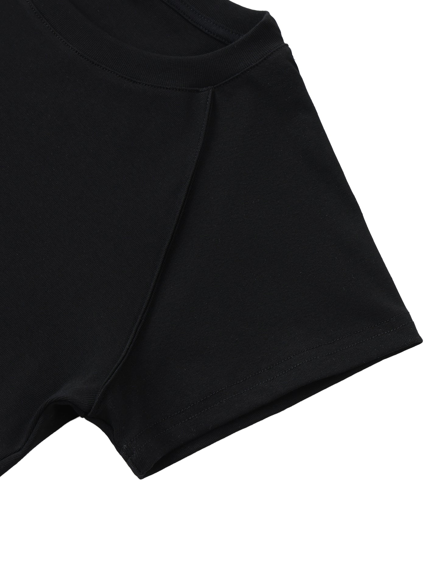 shirt,tee,fashion,streetwear,essentials,women