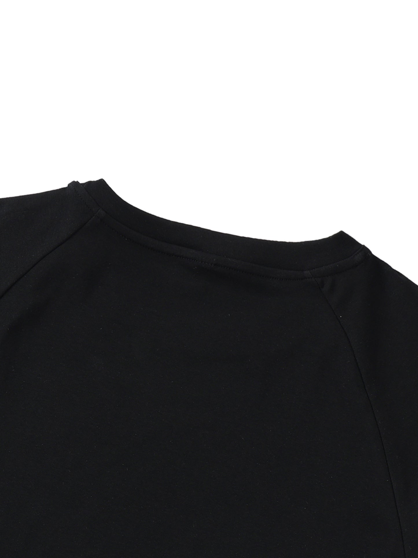 shirt,tee,fashion,streetwear,essentials,women