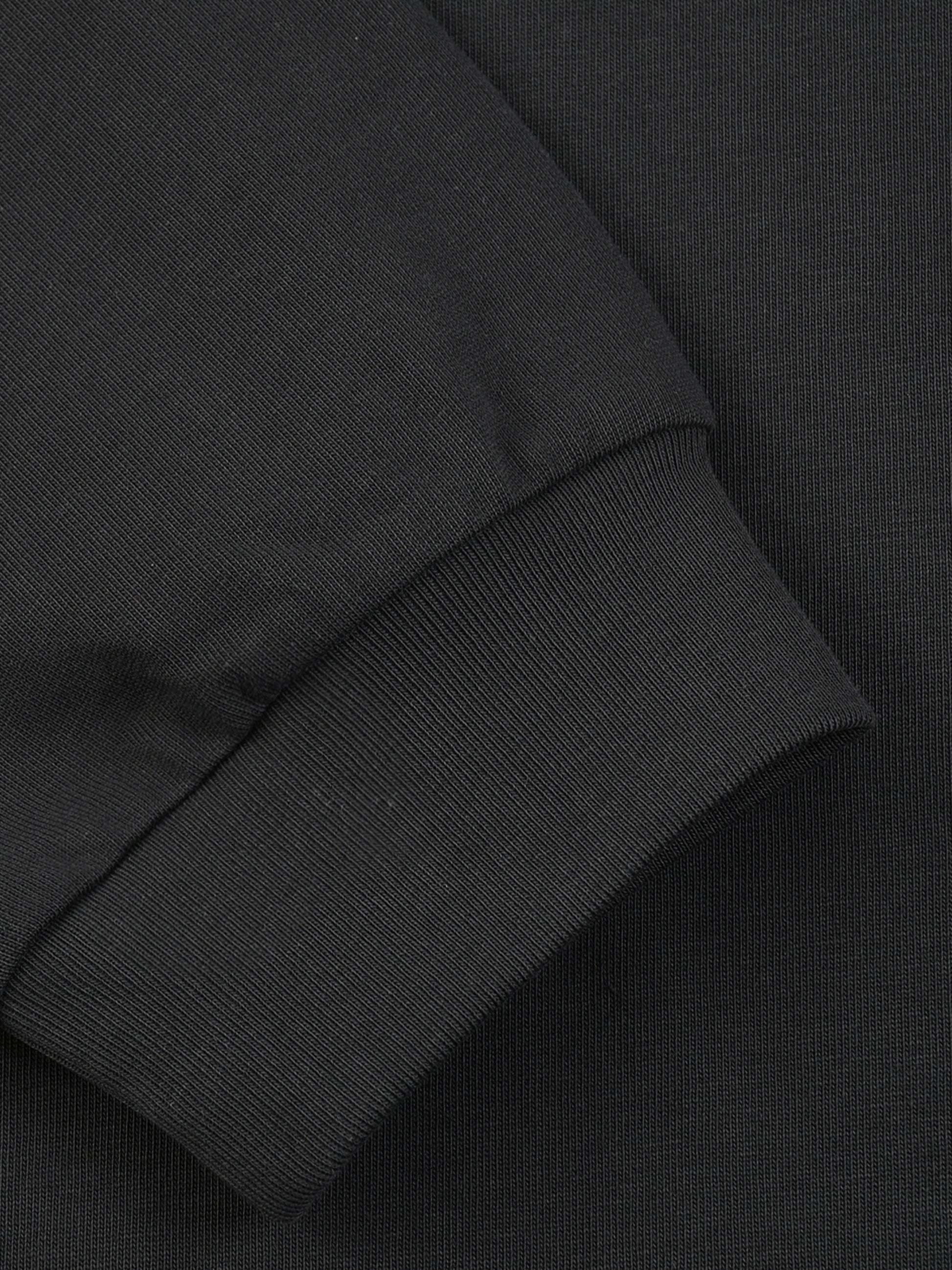 tee,shirt,fashion,essentials,unisex,streetwear