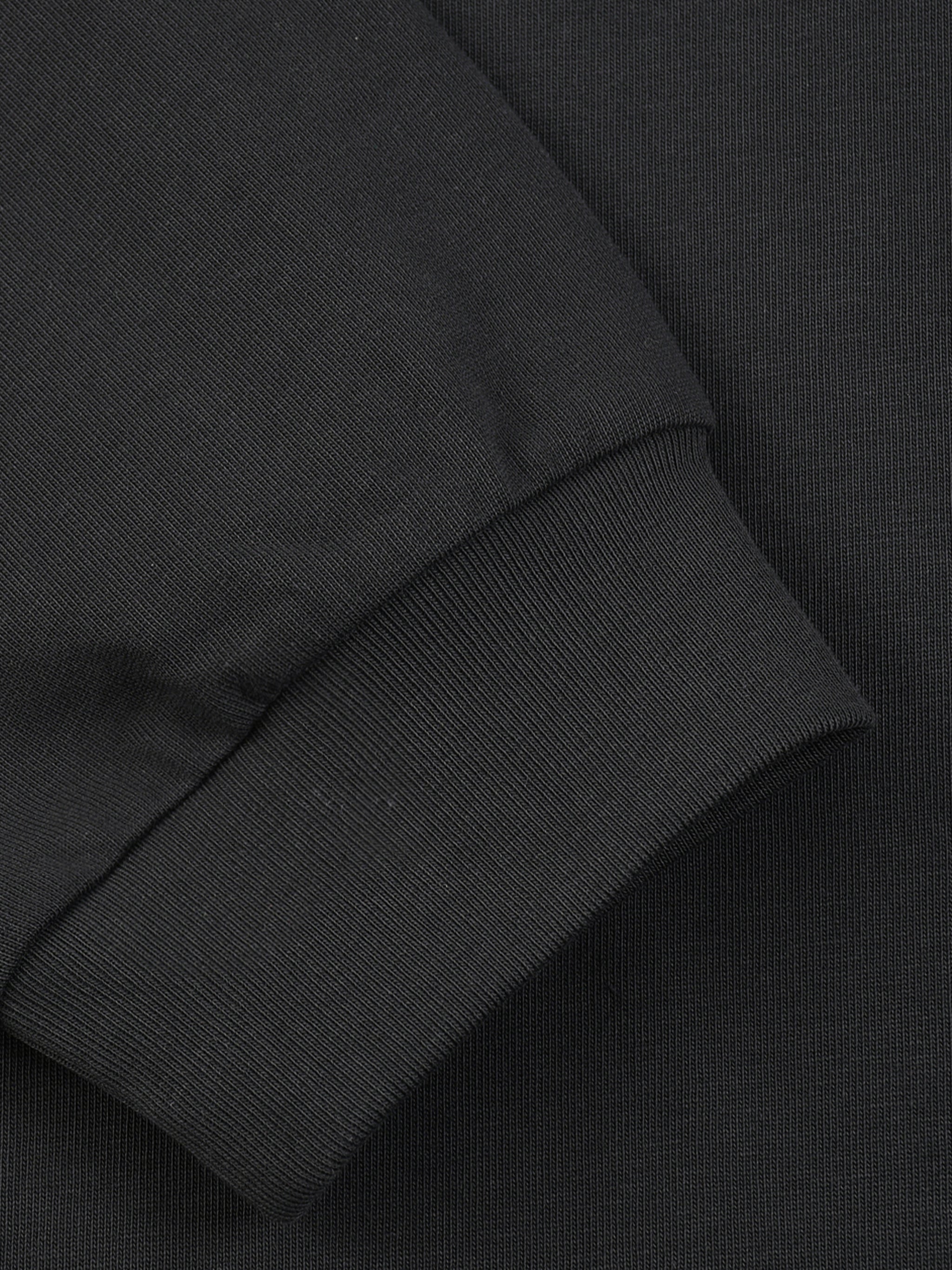 tee,shirt,fashion,essentials,unisex,streetwear