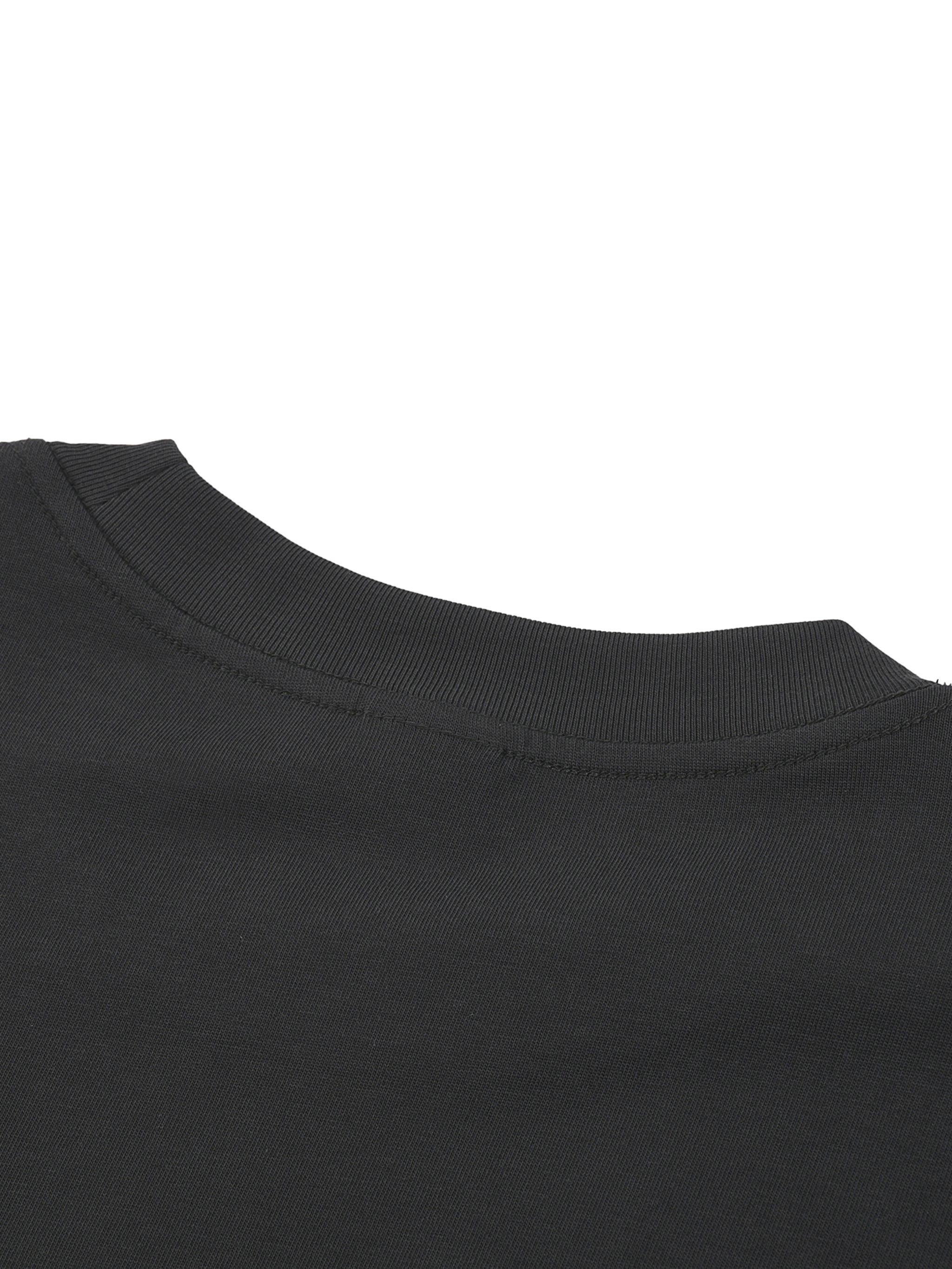 tee,shirt,fashion,unisex,streetwear,essentials