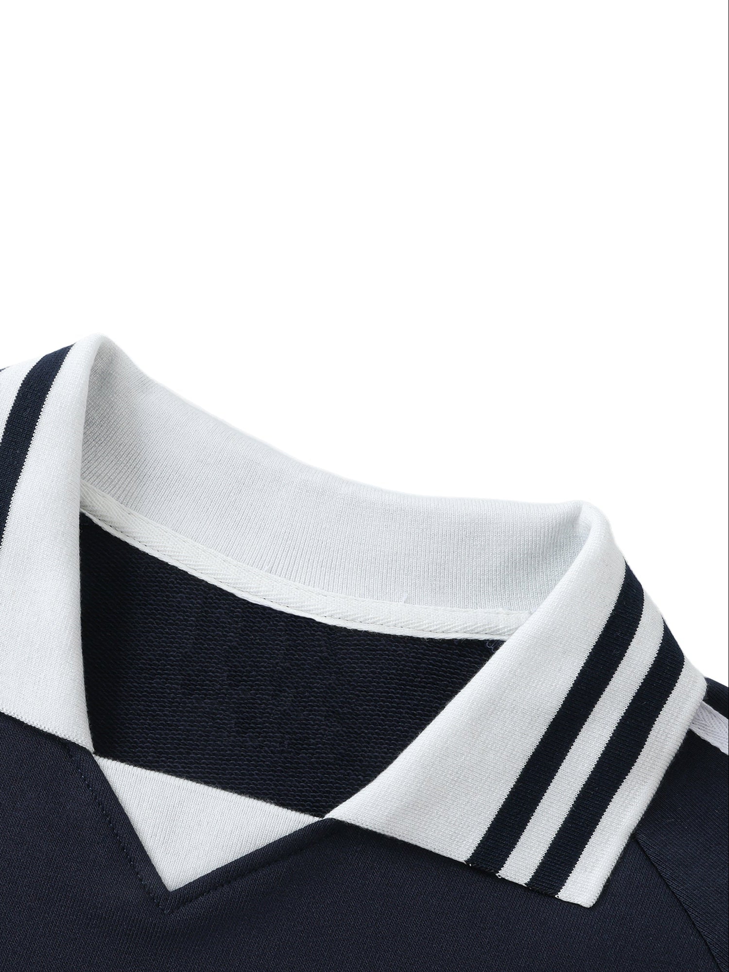 sweatshirt,fashion,unisex,essentials