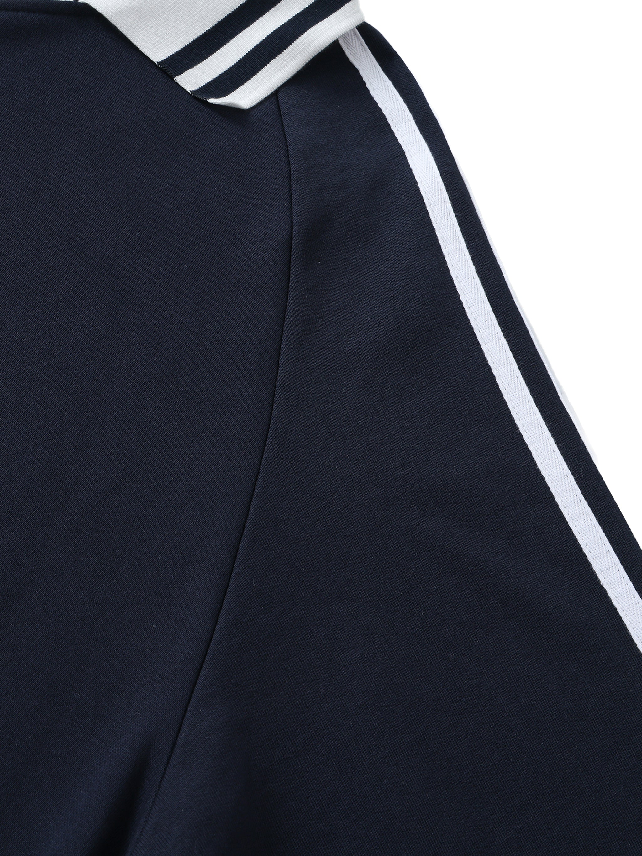 sweatshirt,fashion,unisex,essentials