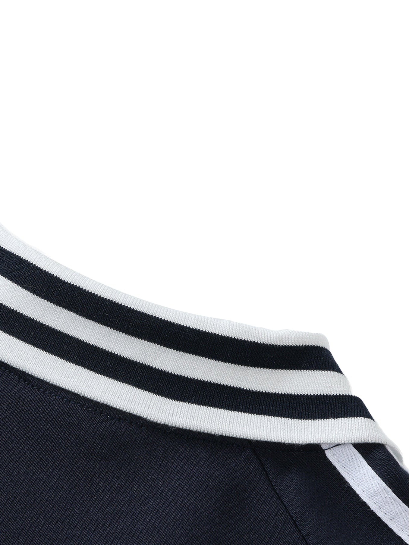 sweatshirt,fashion,unisex,essentials