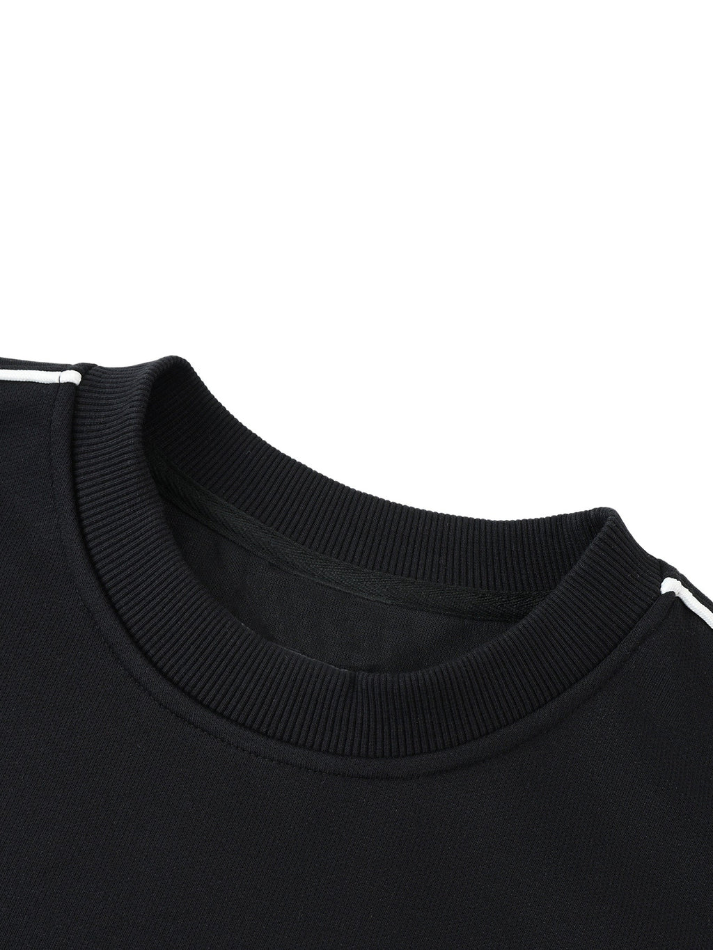 tee,shirt,long sleeve,fashion,streetwear,essentials,unisex