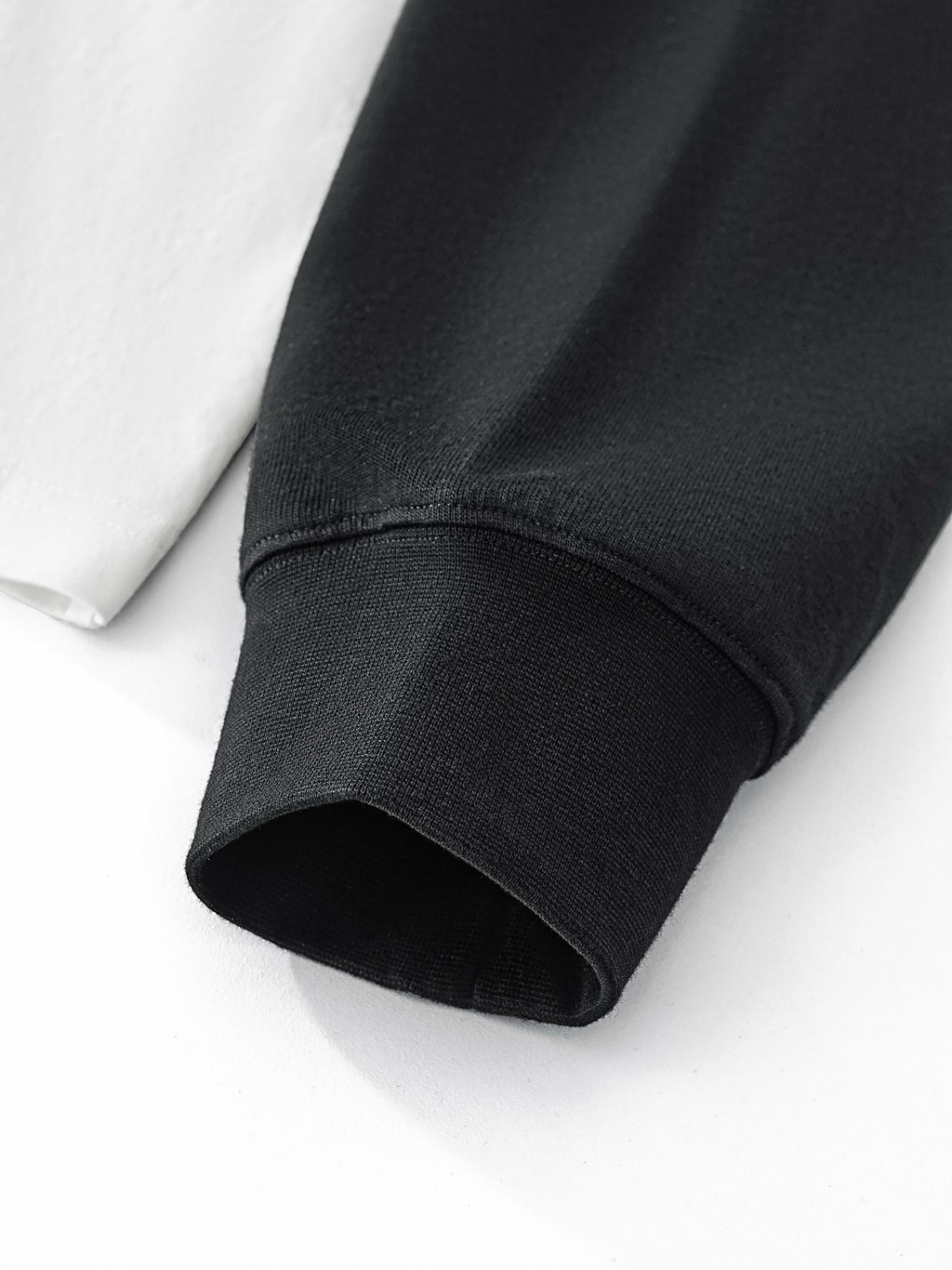 tee,shirt,long sleeve,fashion,streetwear,essentials,unisex