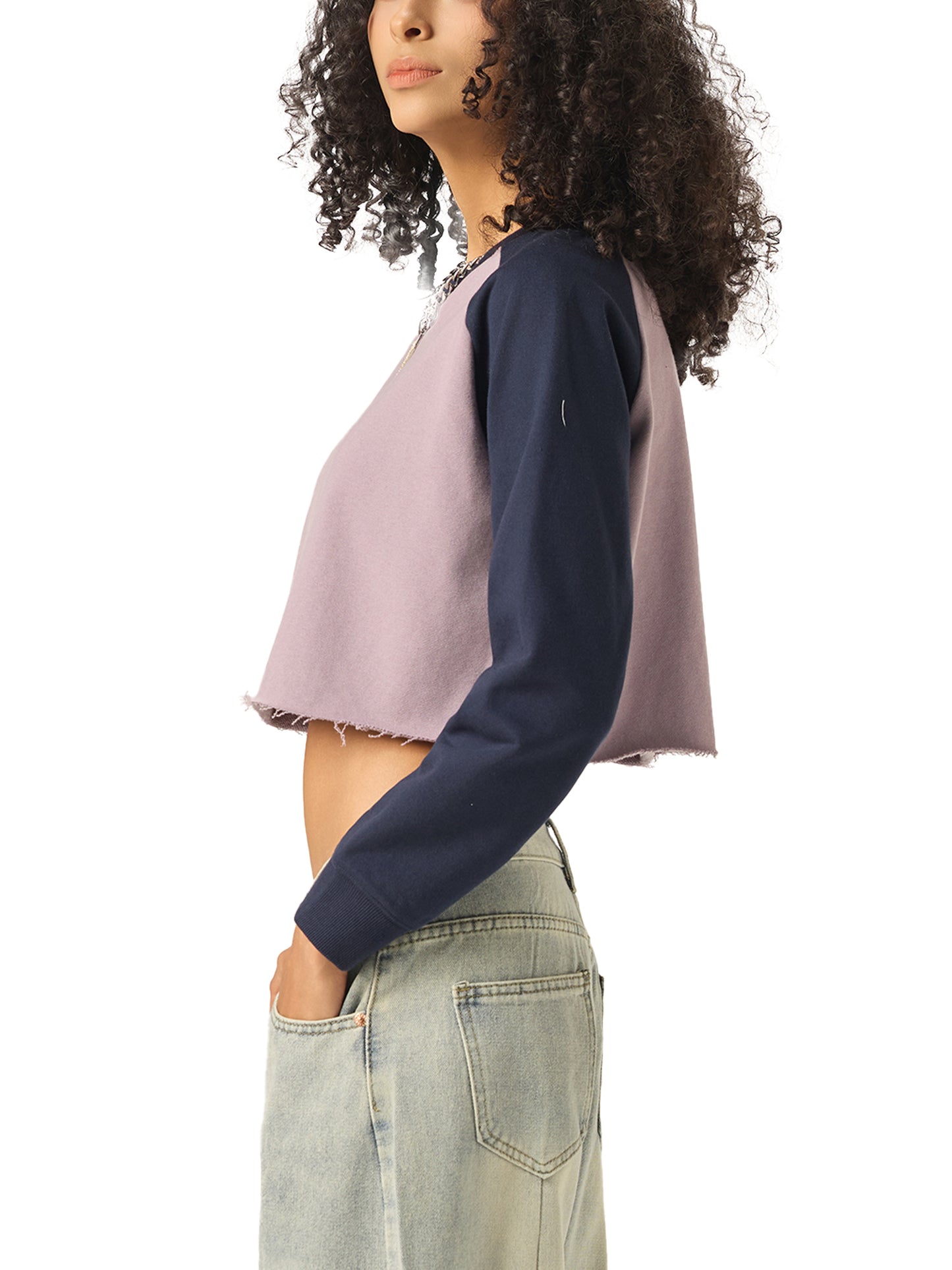 sweatshirt,fashion,streetwear,women,essentials