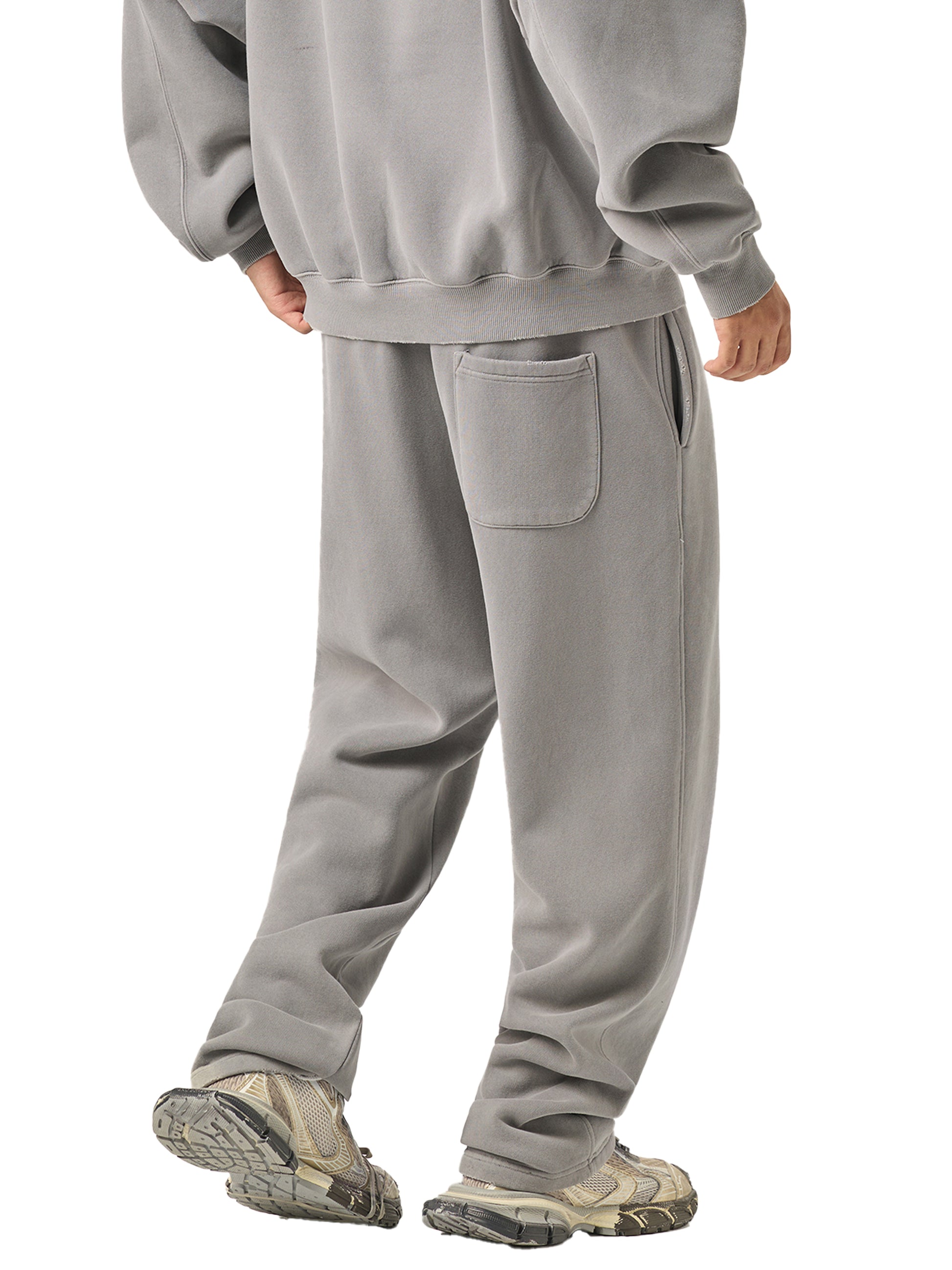 sweatpants,streetwear,fashion,unisex,essentials