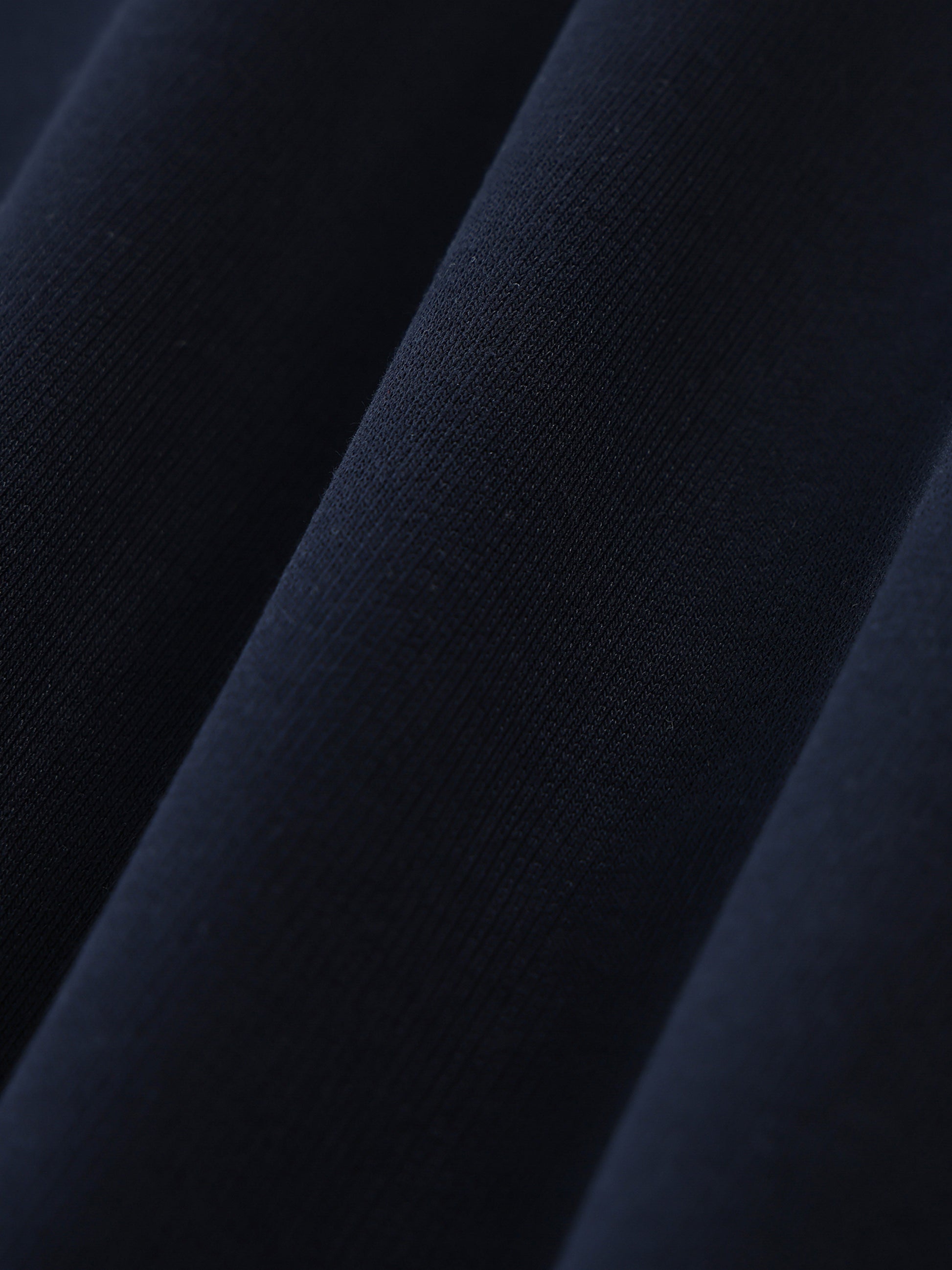 sweatshirt,fashion,essentials,streetwear,unisex