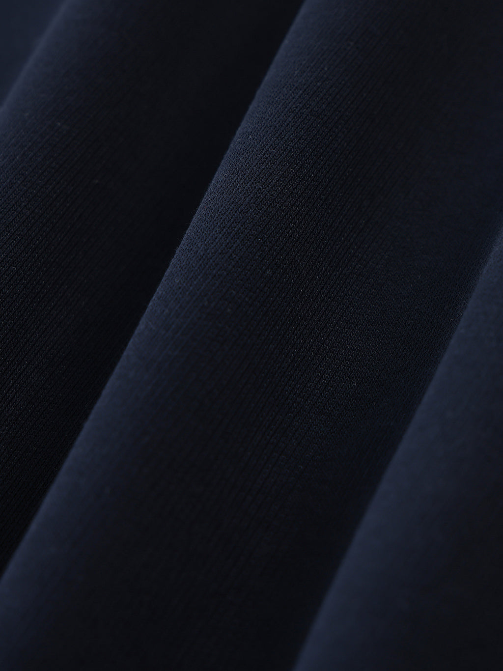 sweatshirt,streetwear,unisex,essentials,fashion