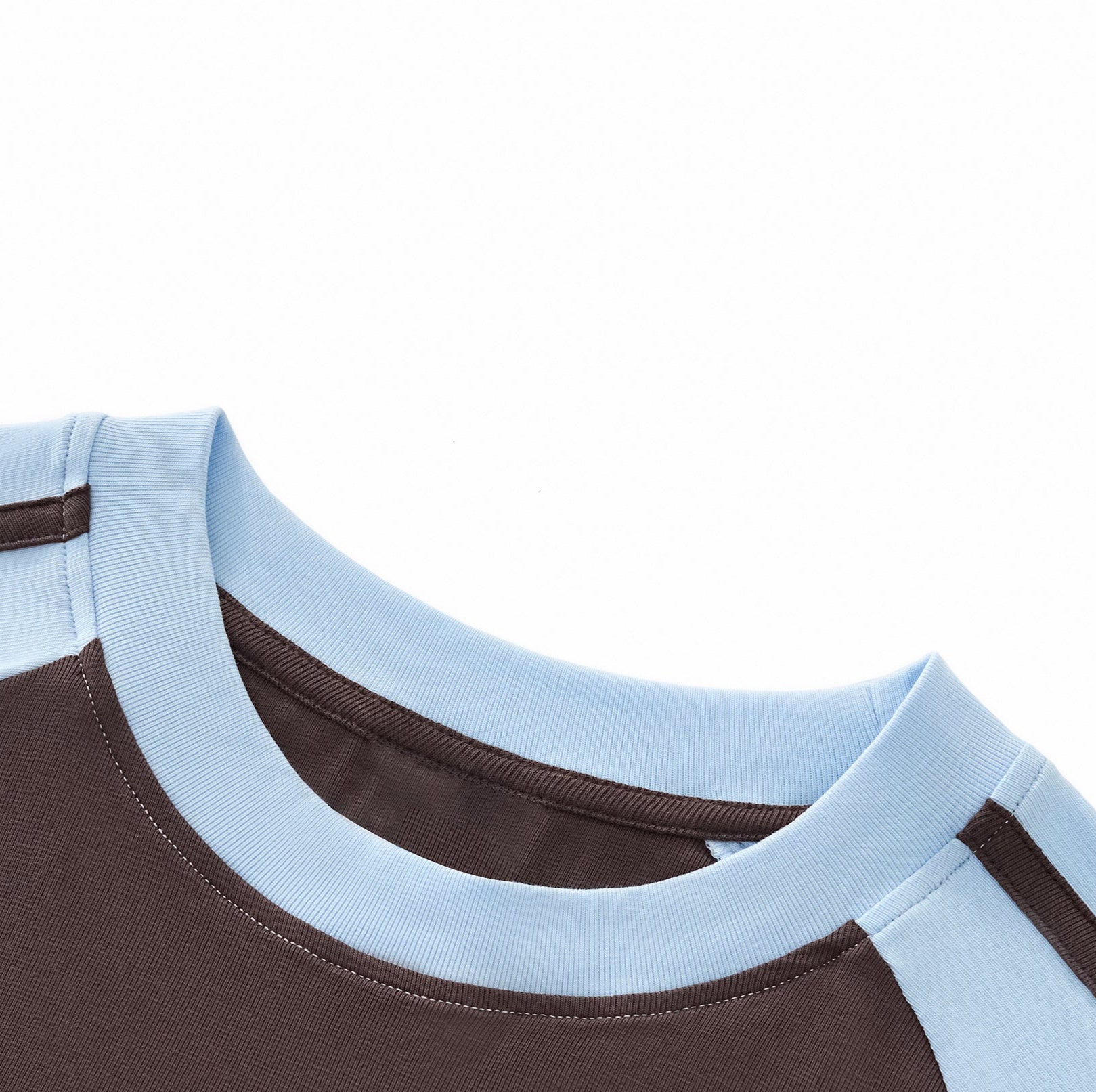 fashion,women,essentials,streetwear,eepioneers,essntialelemnts