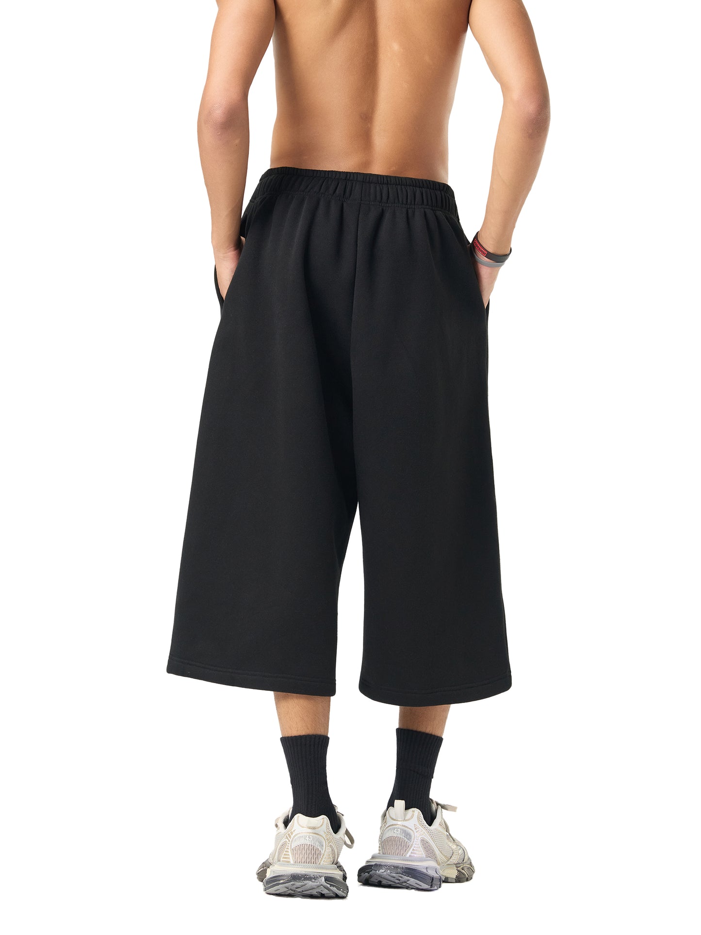 sweatpants,fashion,essentials,unisex,streetwear,essntialelemnts,eepioneers