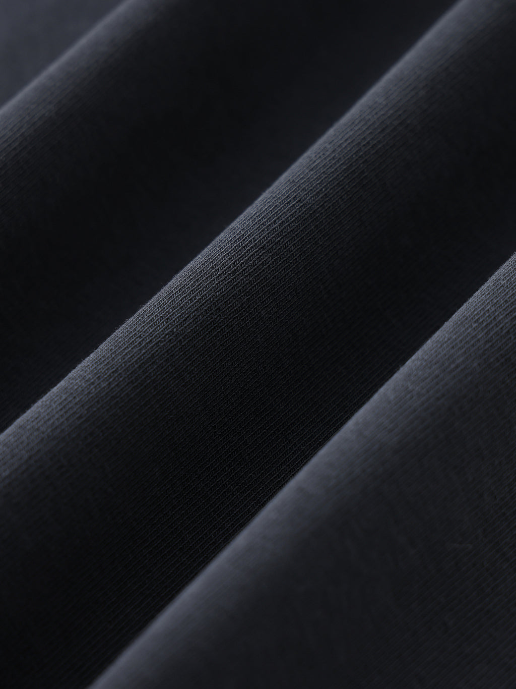 tee,fashion,streetwear,women,essentials,eepioneers,essntialelemnts
