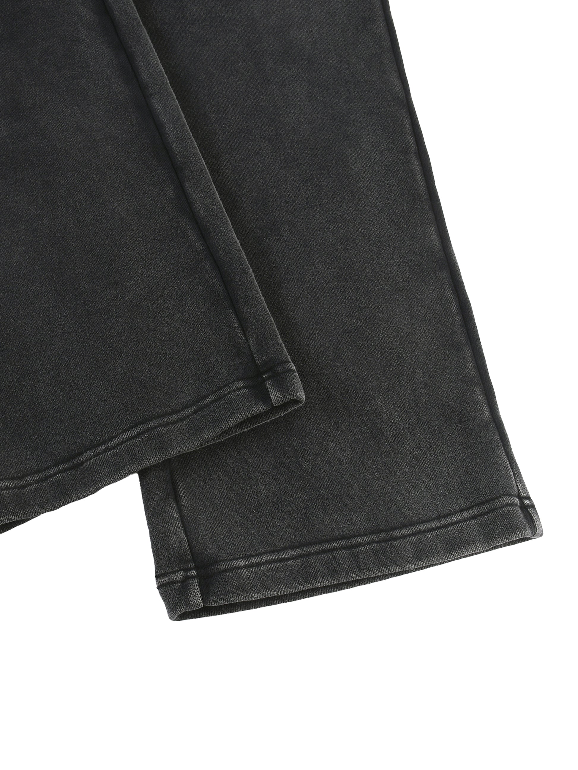 sweatpants,essentials,unisex,fashion,streetwear,essntialelemnts,eepioneers