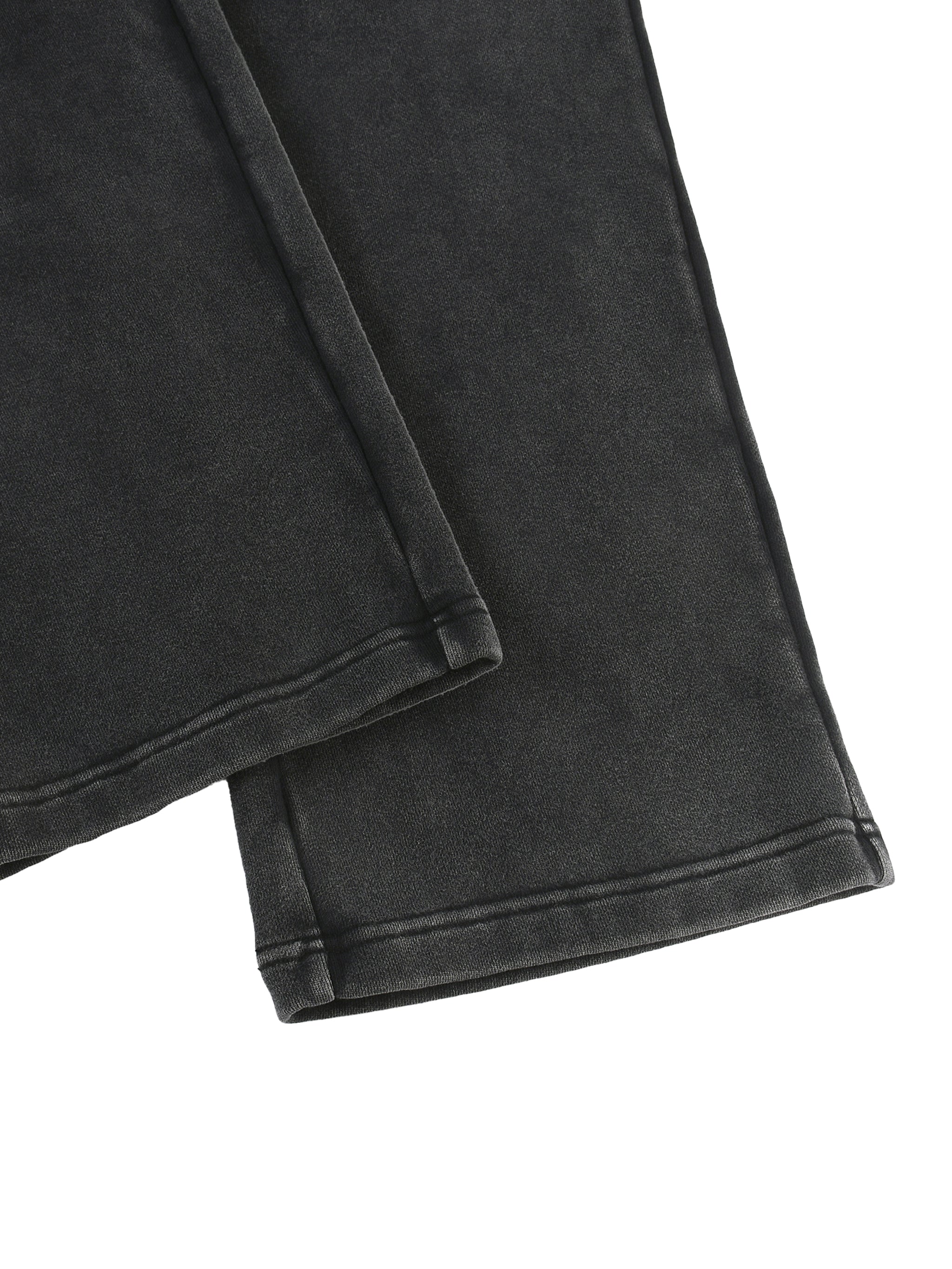 sweatpants,essentials,unisex,fashion,streetwear,essntialelemnts,eepioneers